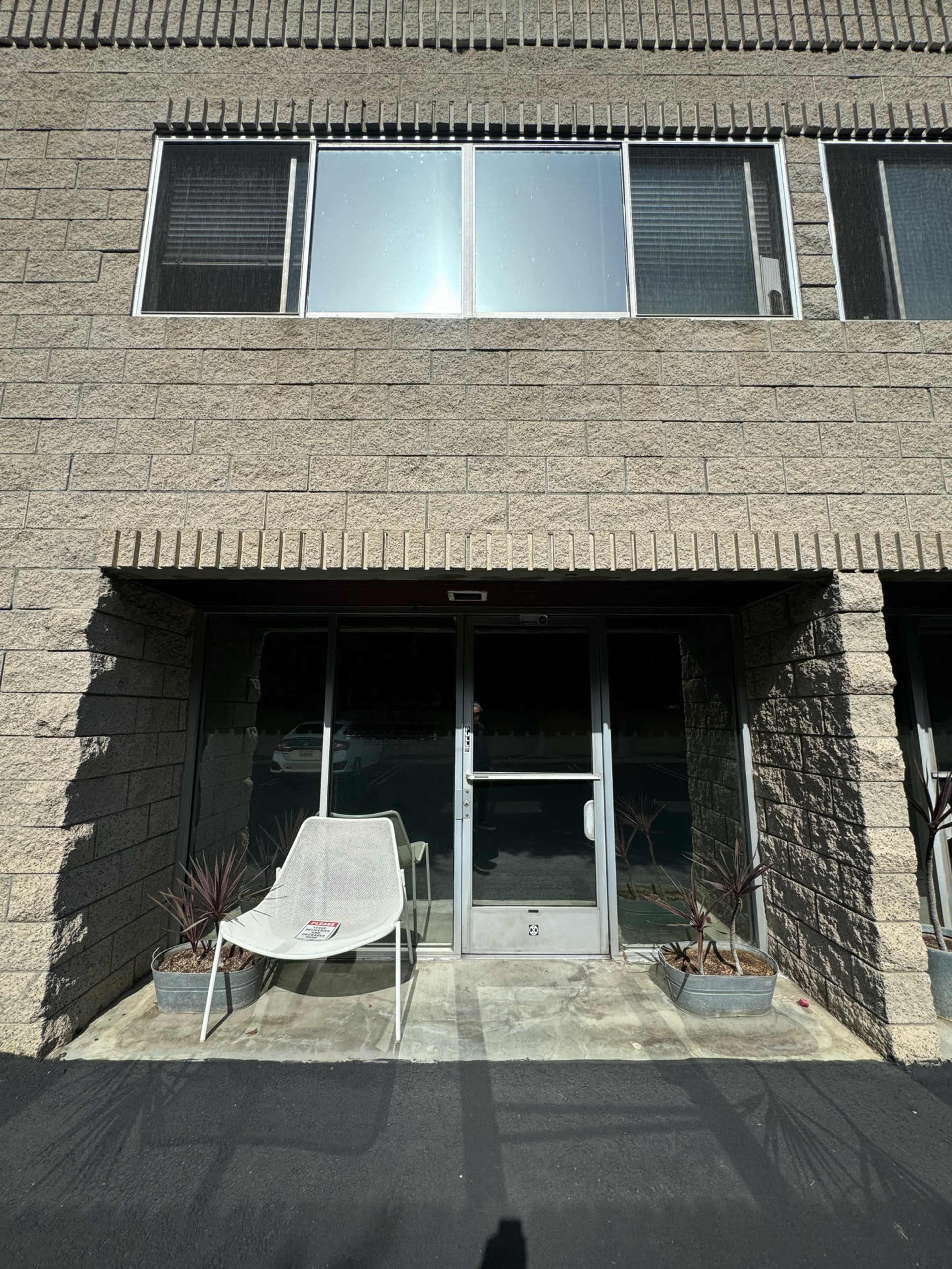 Costa Mesa Front Studio Space in Modern Creative Loft Image in Westside Costa Mesa, Costa Mesa, CA