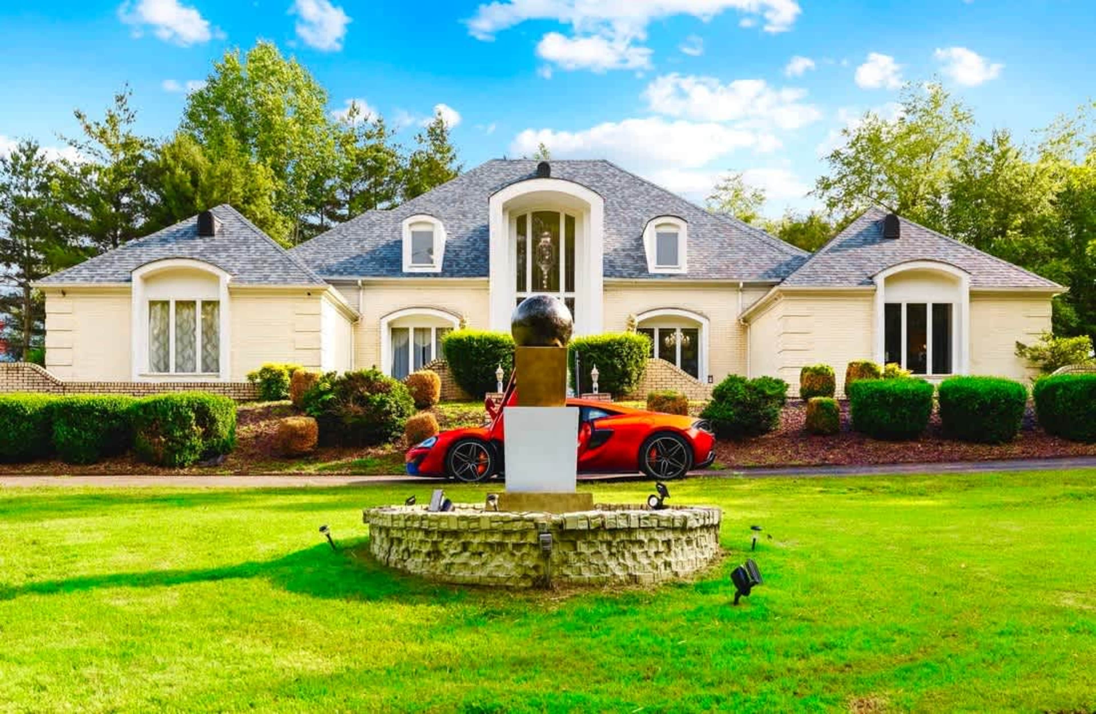 Gated Mansion - Basketball Court, Movie Theater, Acreage Image in , Big Stone Gap, VA
