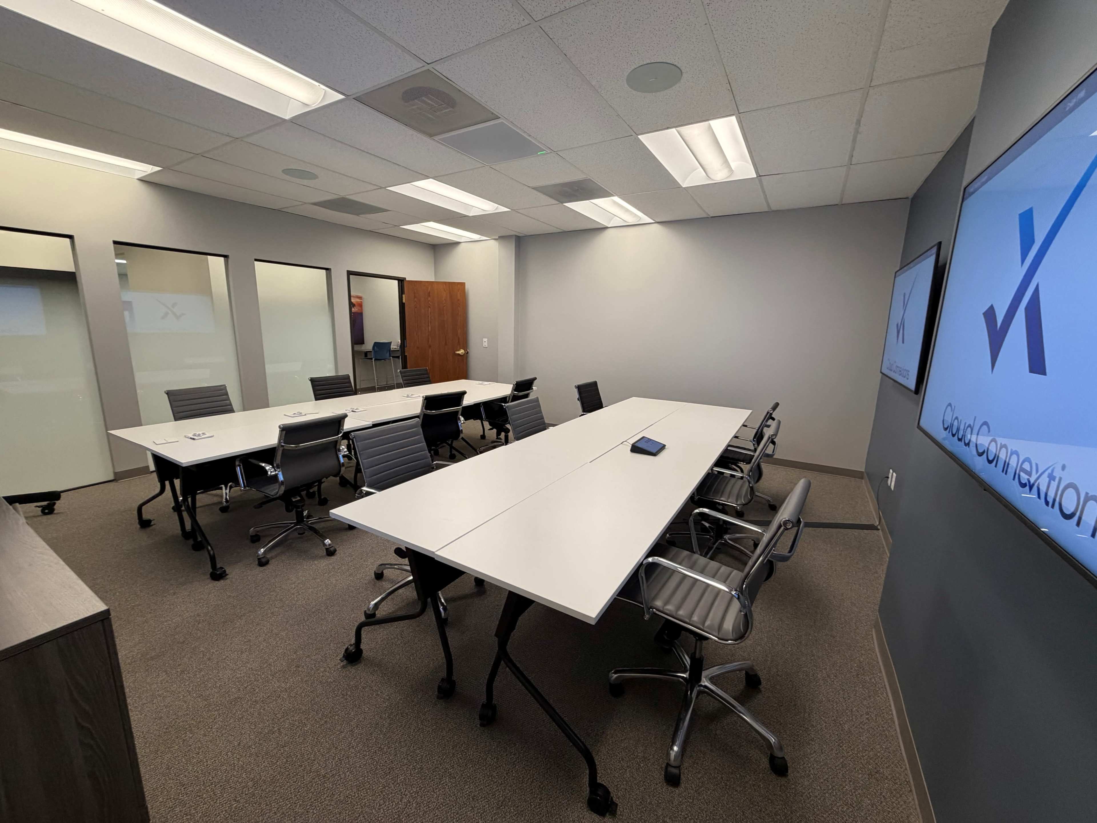 DTC - Small to Medium Connected Space - Trainings, Meetings, Webinars Image in Inverness, Englewood, CO