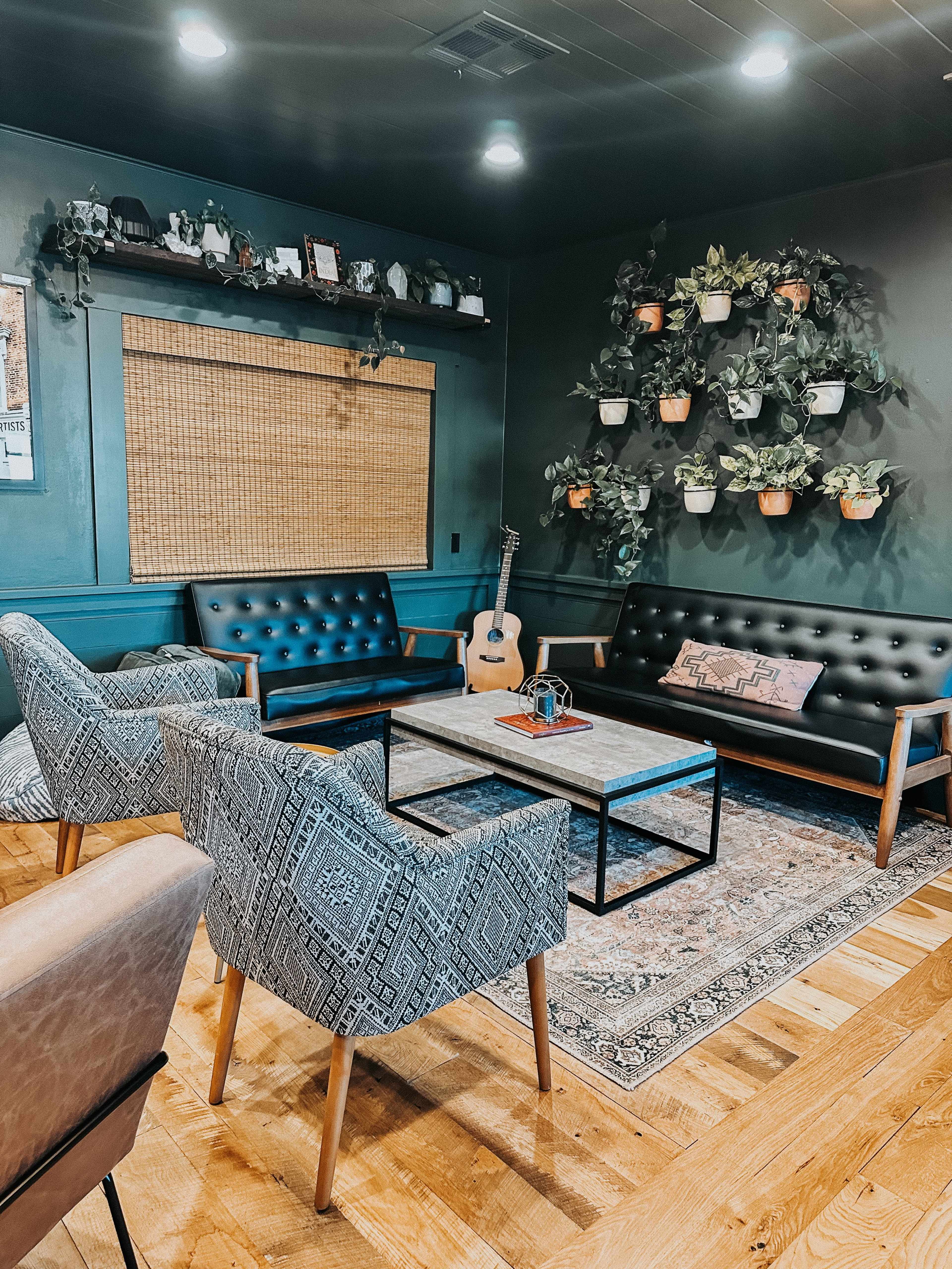 Vibey, intimate event space Image in , driftwood, TX