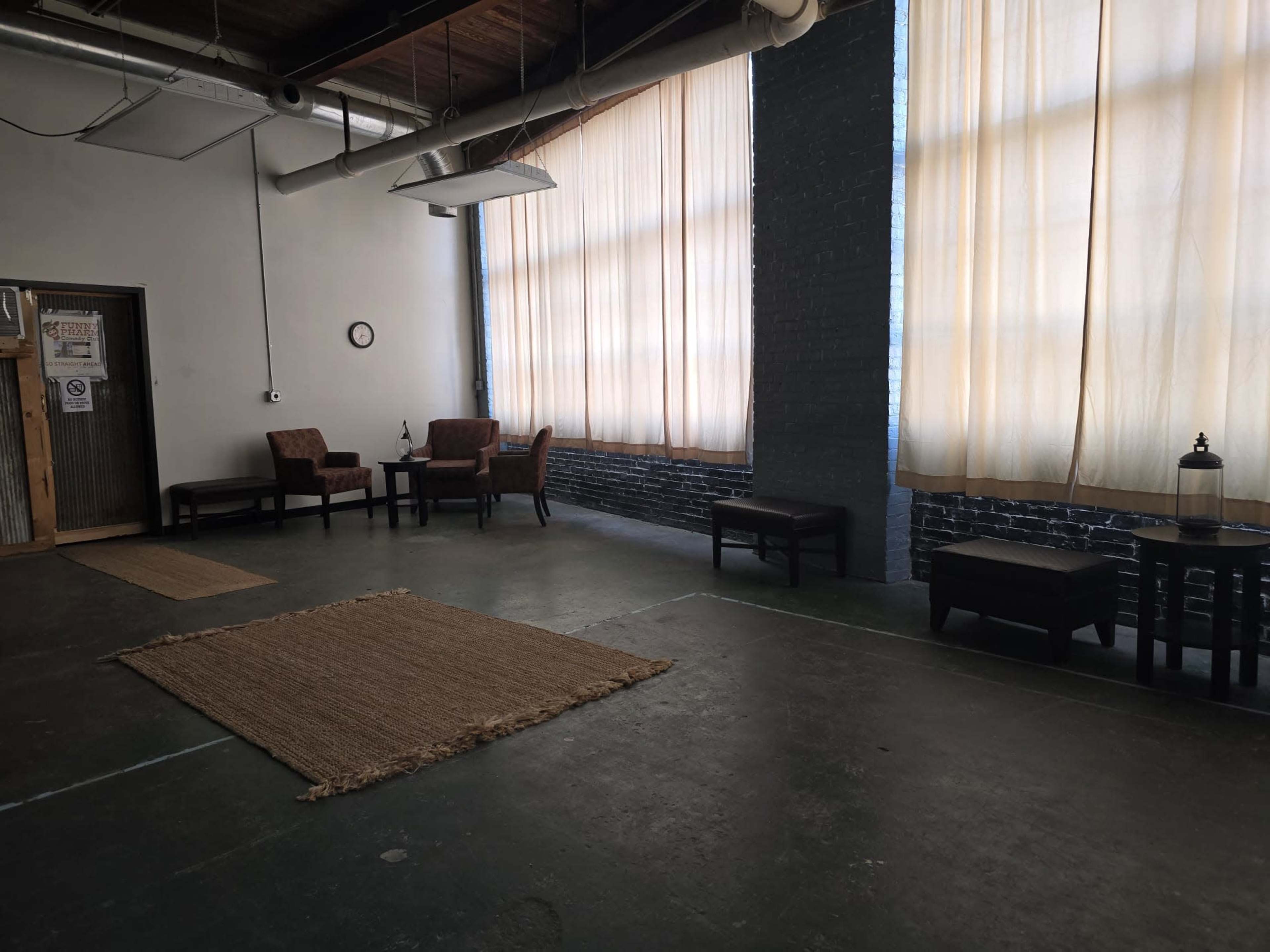 Green Room Image in Elkhart Township, Goshen, IN