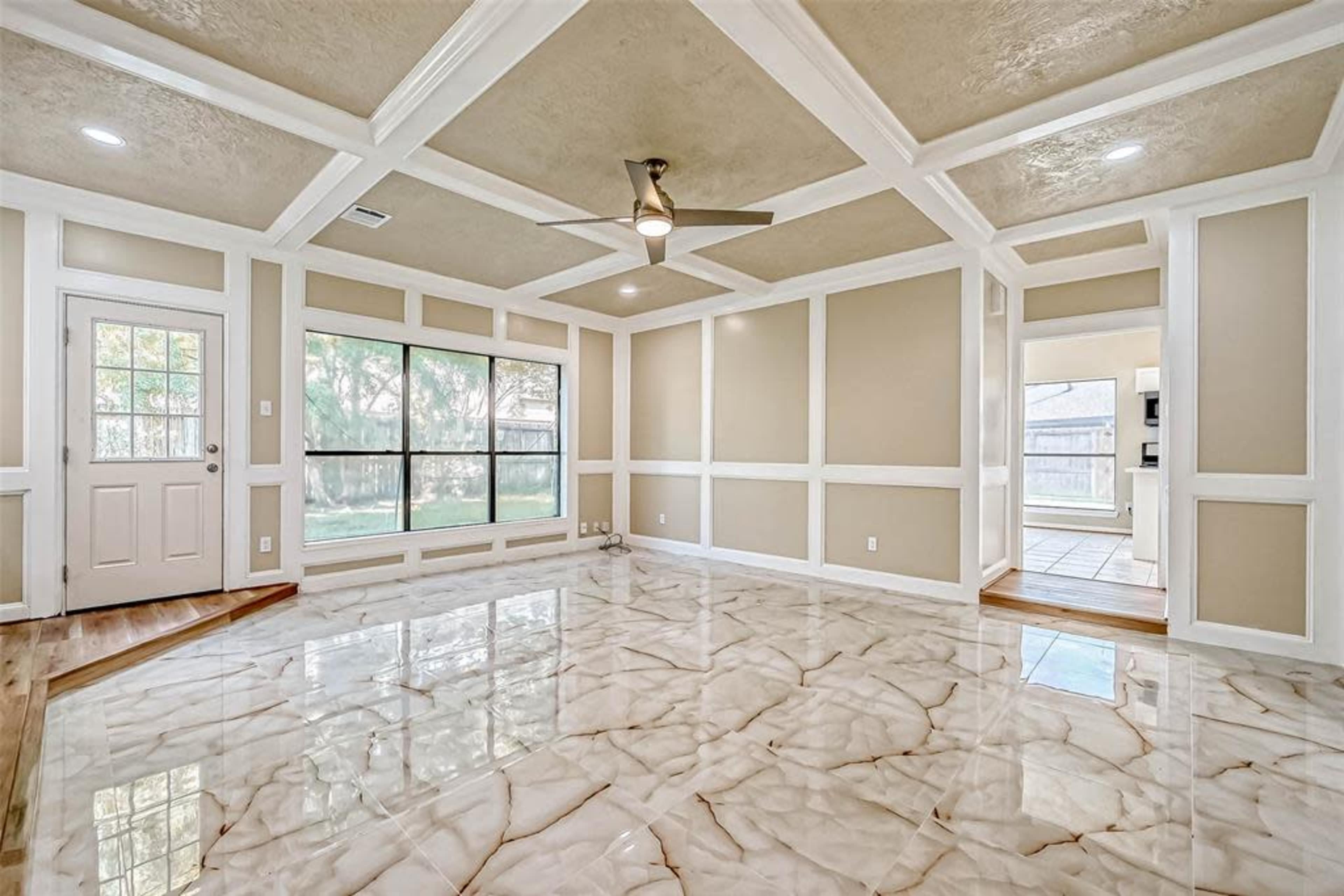 Elegant Traditional Home | Showers, Dinners & Gatherings Image in , Pearland, TX
