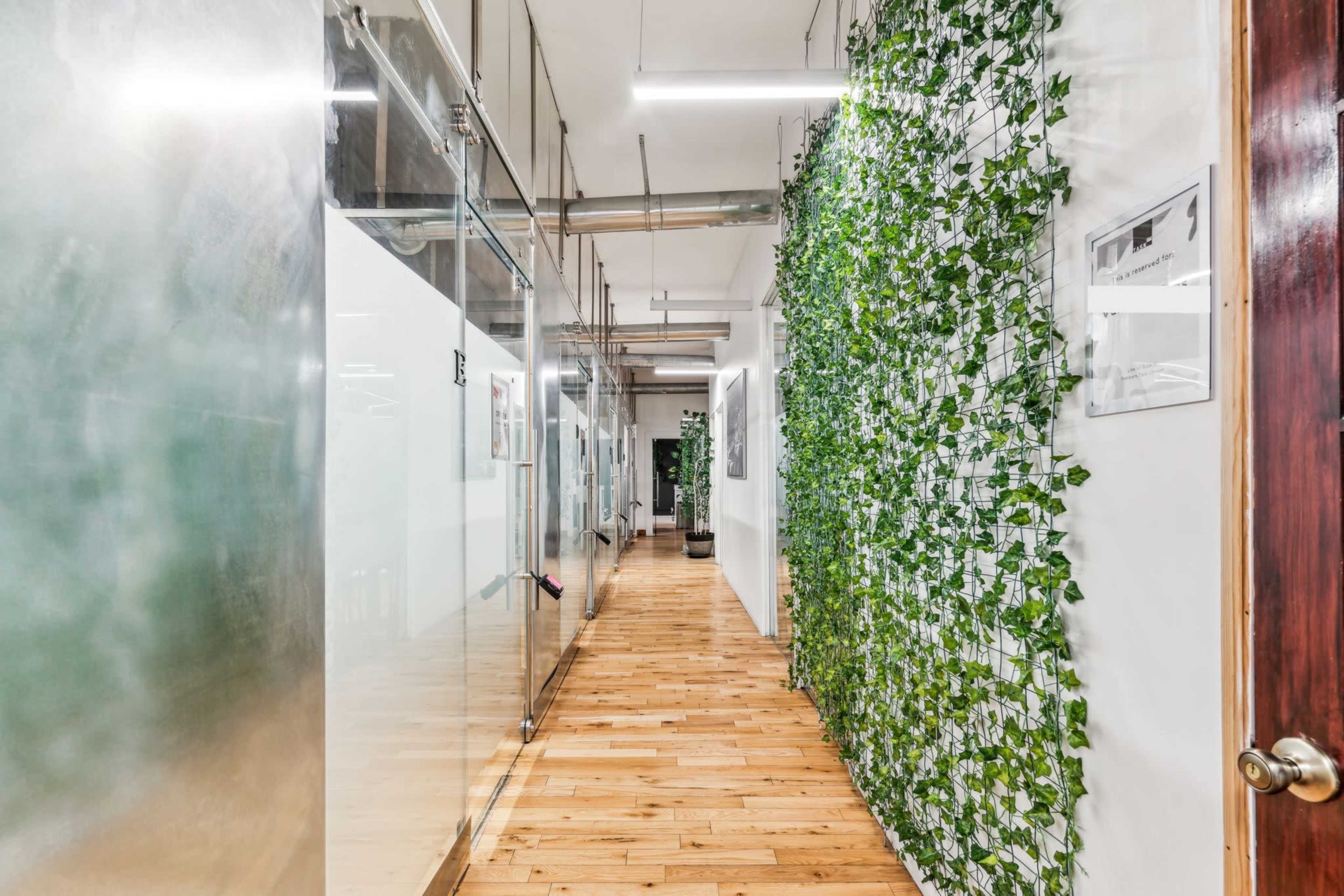Private Interview Room / 4-6 Persons Office Image in Center City, Philadelphia, PA