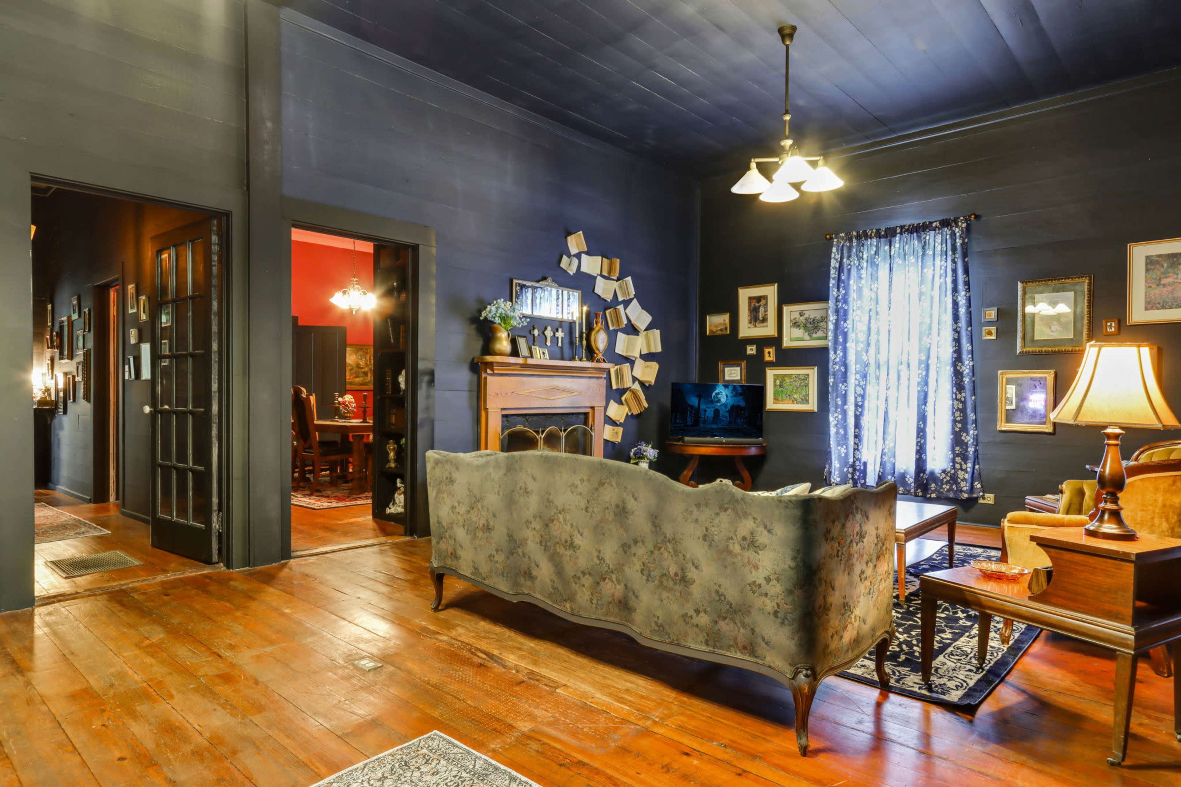 Gothic Revival Cottage Image in , Danielsville, GA