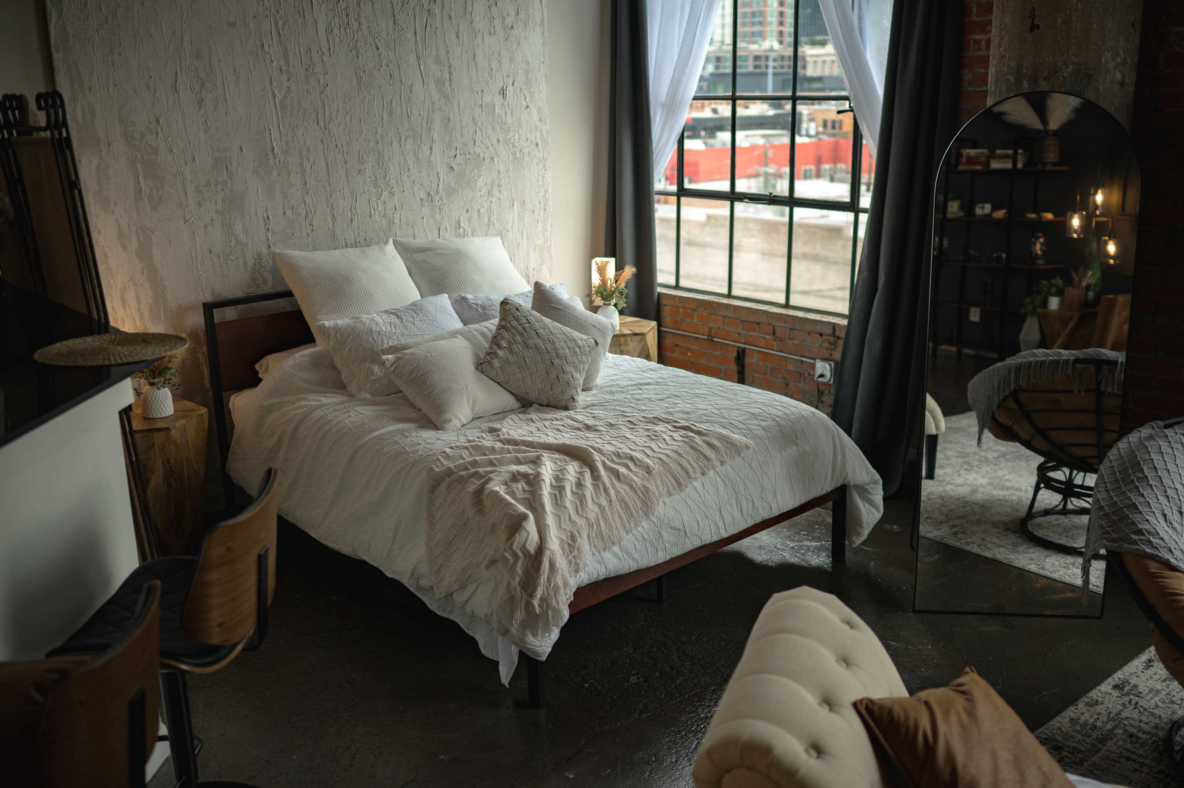 Deep Ellum Natural Light Studio with Huge Warehouse Windows and a Mid-century Modern Aesthetic Image in Deep Ellum, Dallas, TX