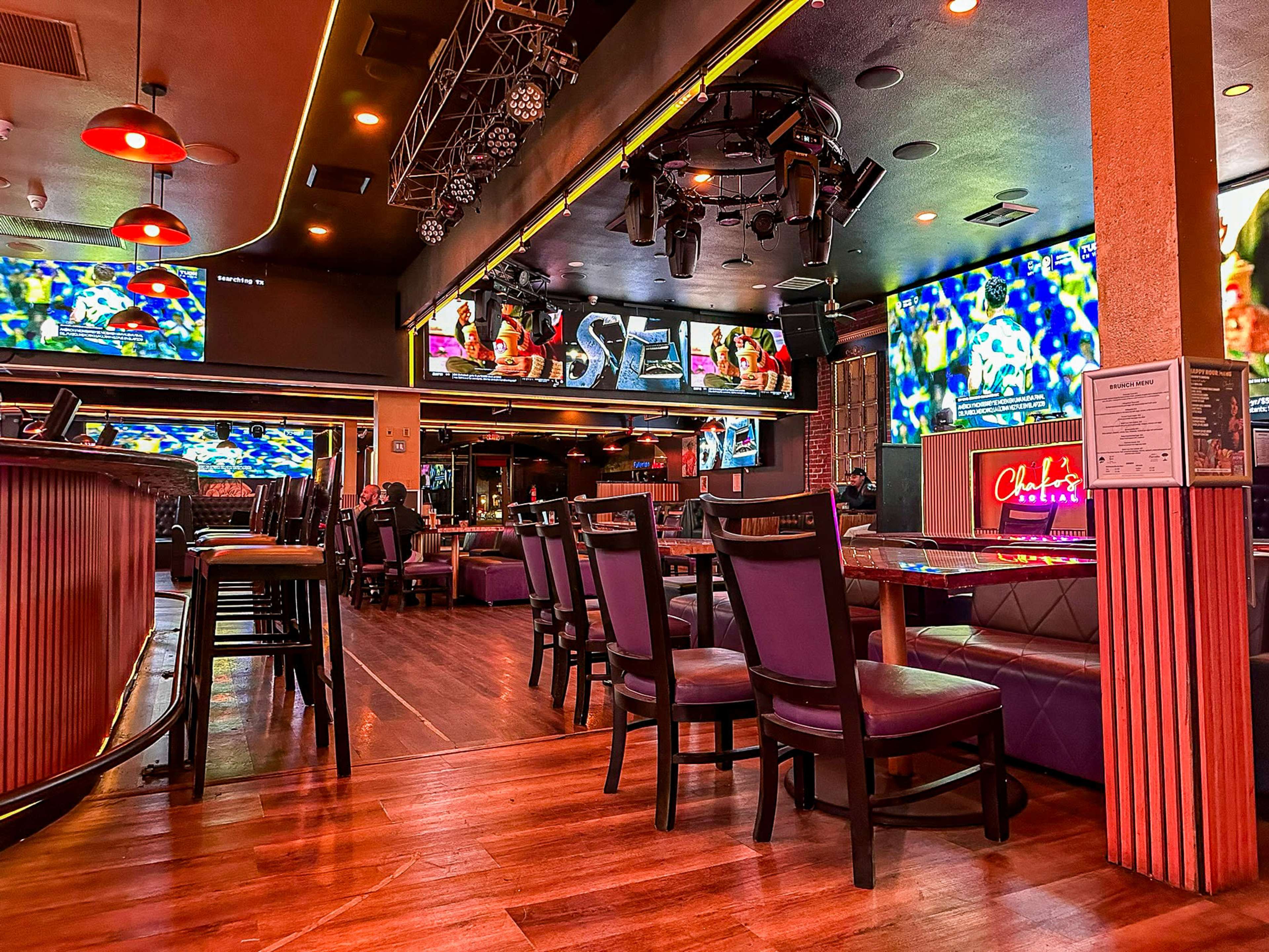 Expansive Restaurant and Nightclub with Stunning LED Displays and Spacious Ambiance, Perfect for Live Performances and Film Productions Image in Fullerton, Fullerton, CA