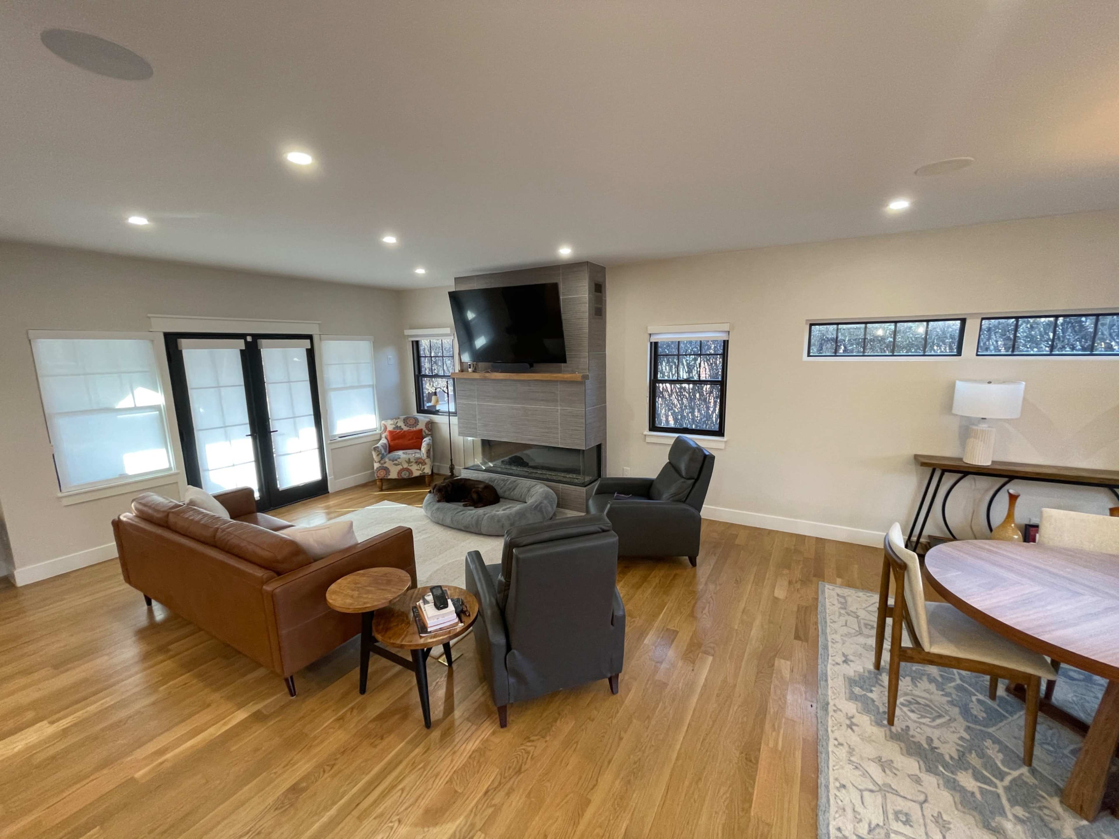 Bright & Friendly Urban Home with Spacious Chef, Family and Entertaining Kitchen Image in Platt Park, Denver, CO