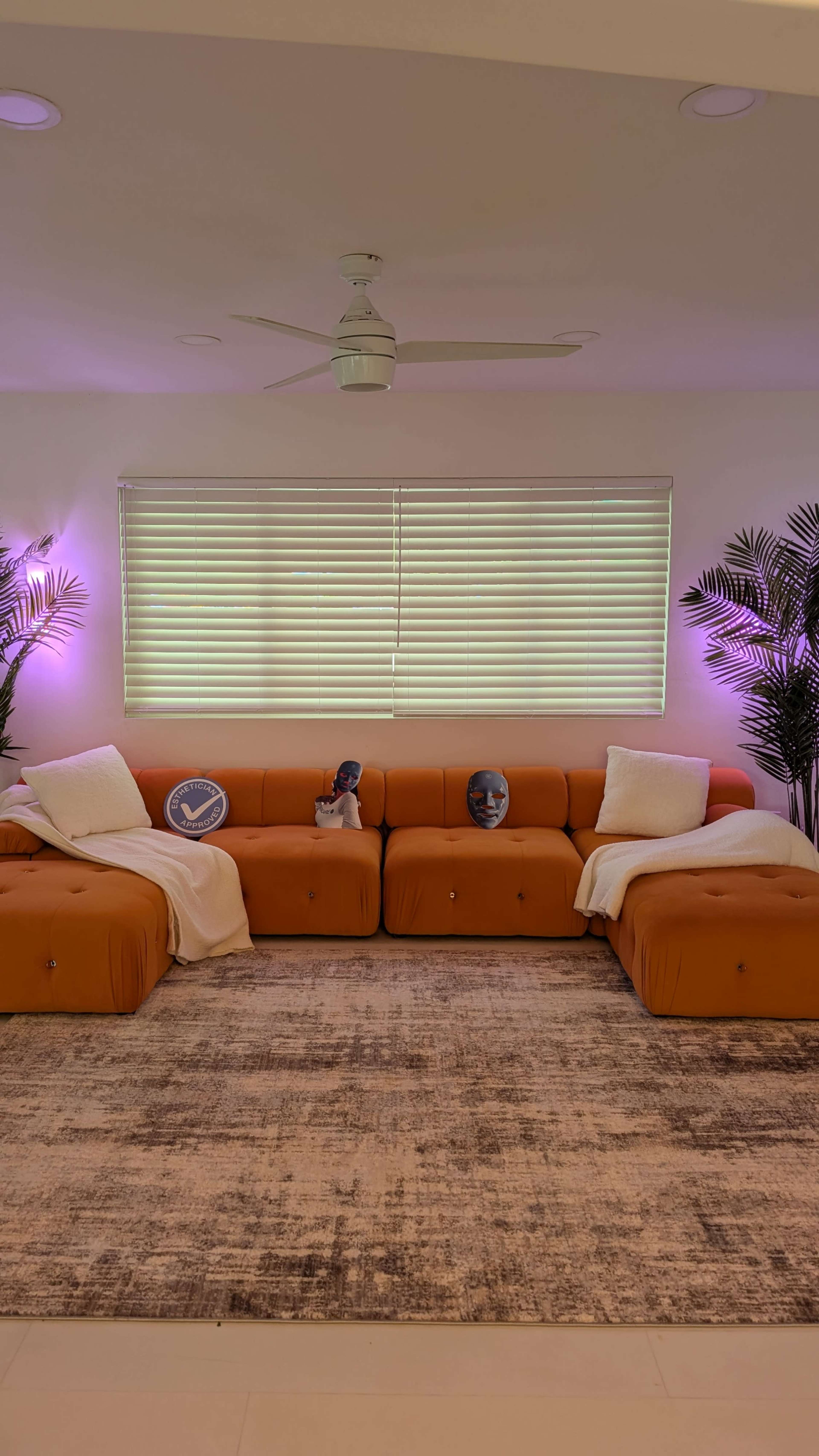 XF LIGHT LOUNGE PALM SPRINGS Image in Palm Springs, Palm springs, CA