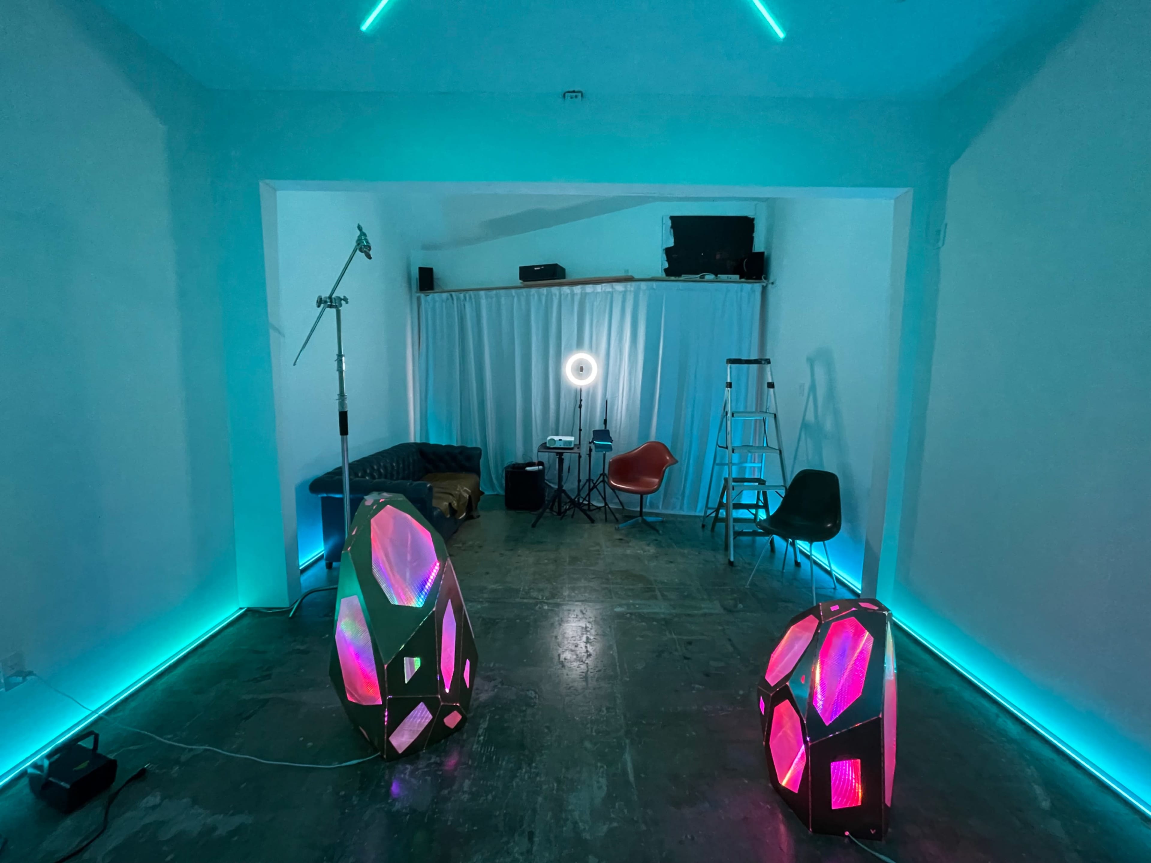South Bay private studio with a rear yard for multiple use Image in Harbor, Wilmington, CA