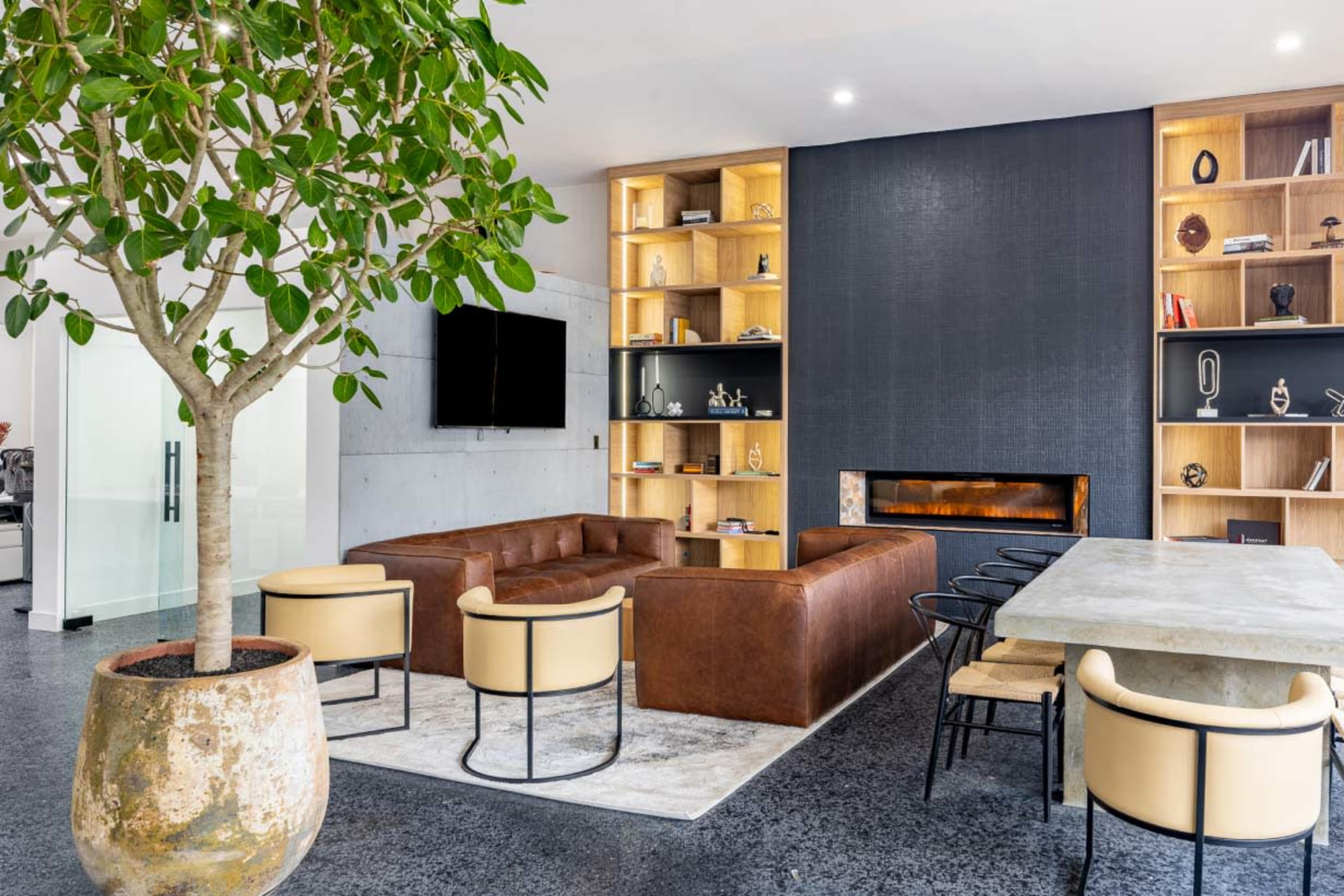 Spacious Modern Office in Burbank – Film/Photo Shoot Ready Image in Burbank, Burbank, CA