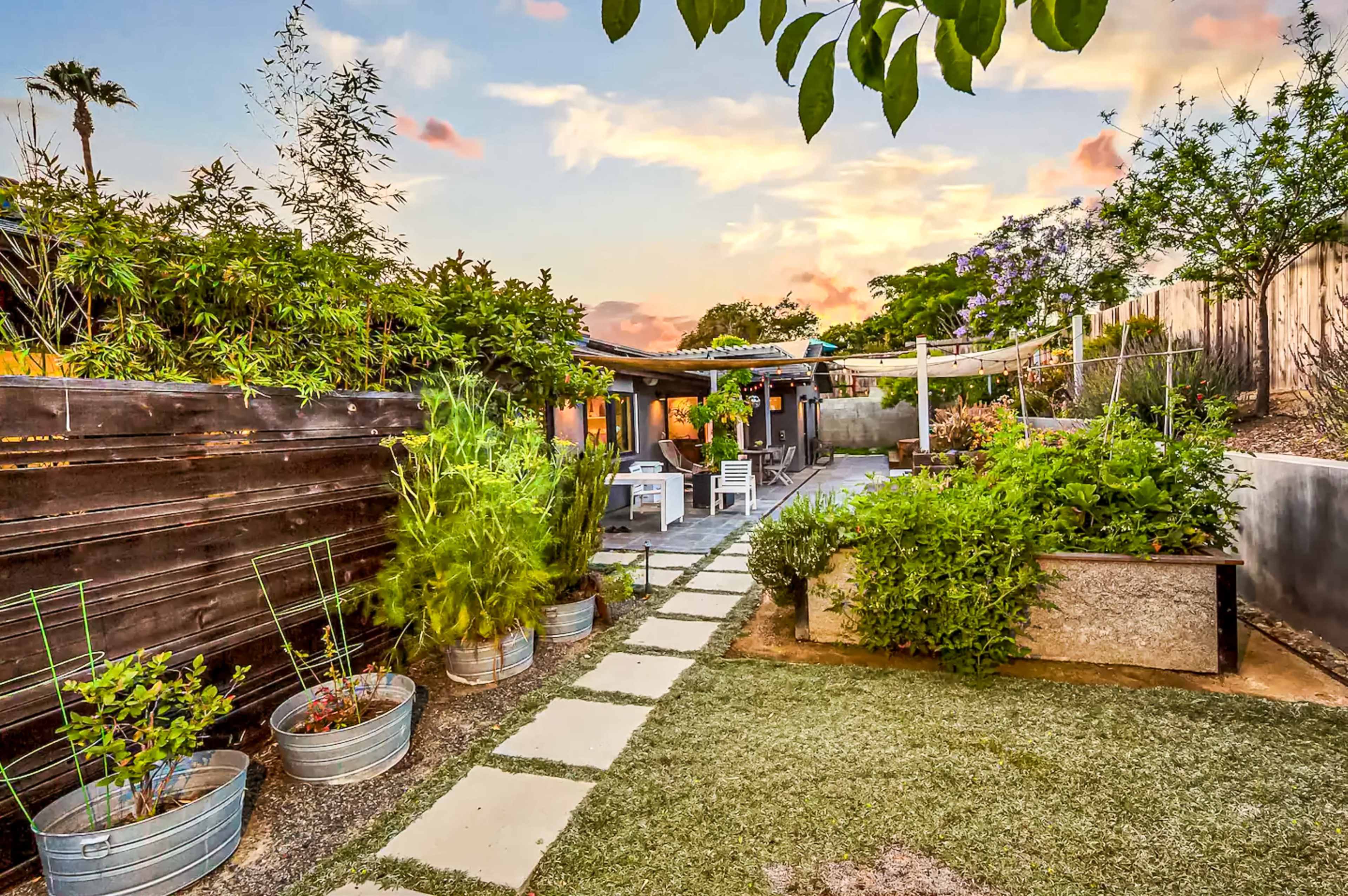 Luxury Locations | Coastal Encinitas Bungalow — Bright, Stylish ...