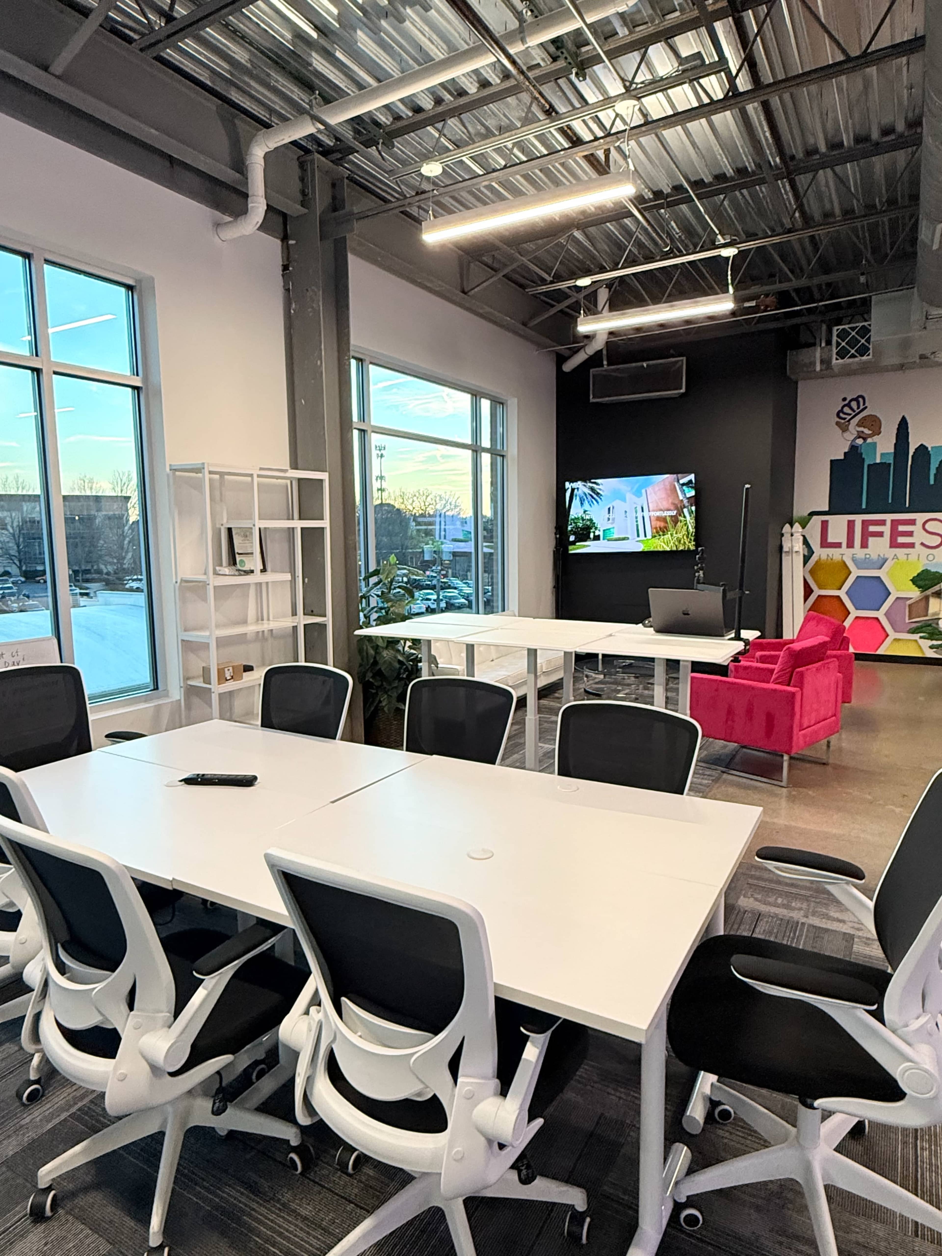 Modern, Spacious Co-Working Hub with Stunning Natural Light Image in Commonwealth, Charlotte, NC