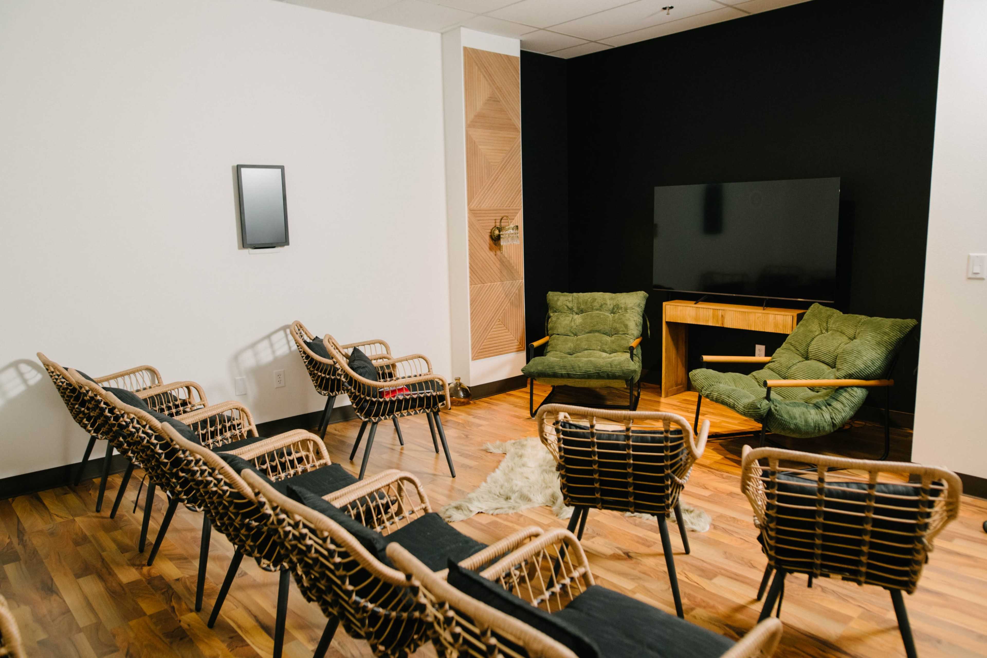 Moody + Modern Small Event Studio Image in Sun Prairie, Sun Prairie, WI
