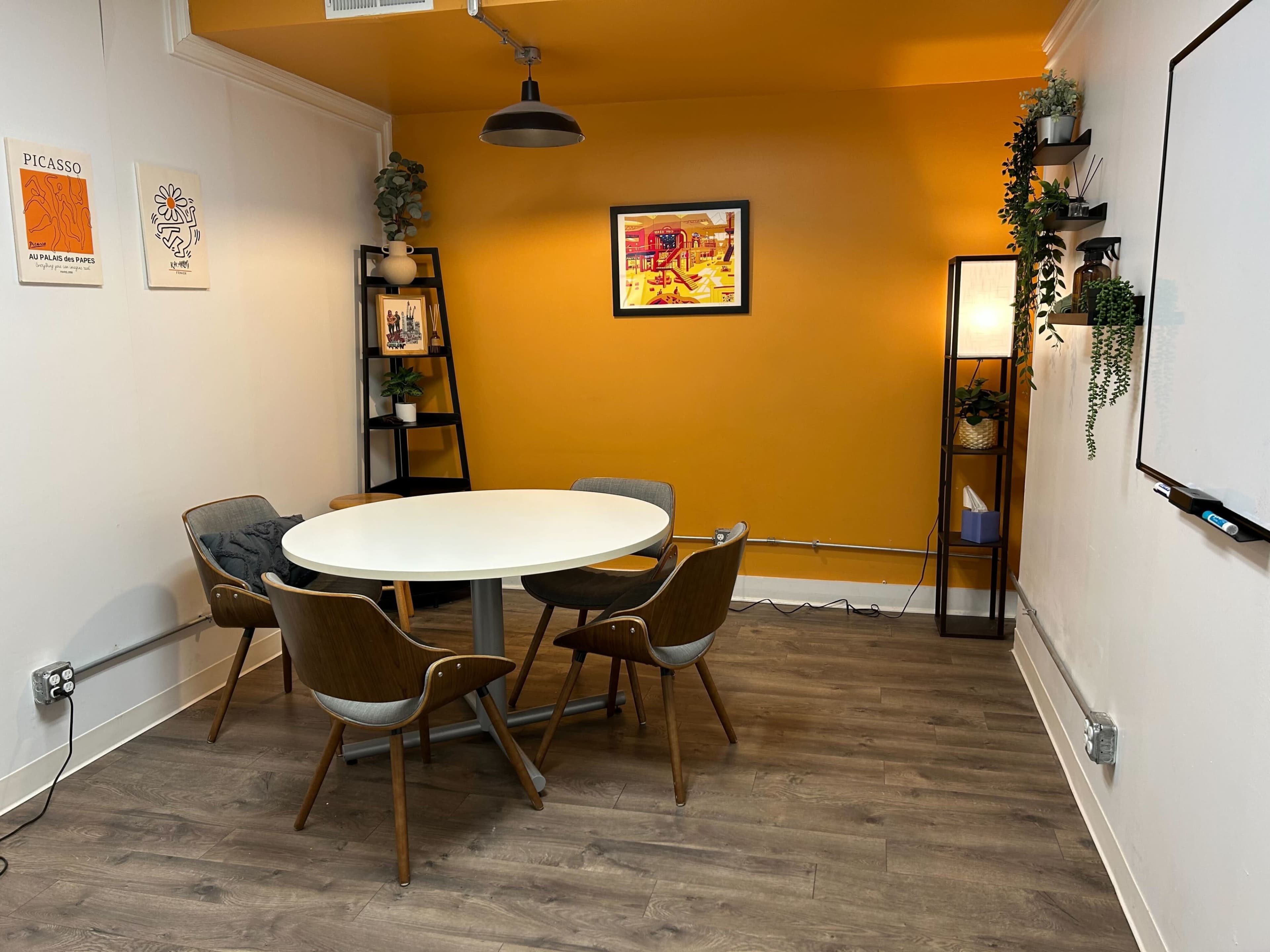 Cozy Meeting Room in Logan Square Image in Avondale, Chicago, IL