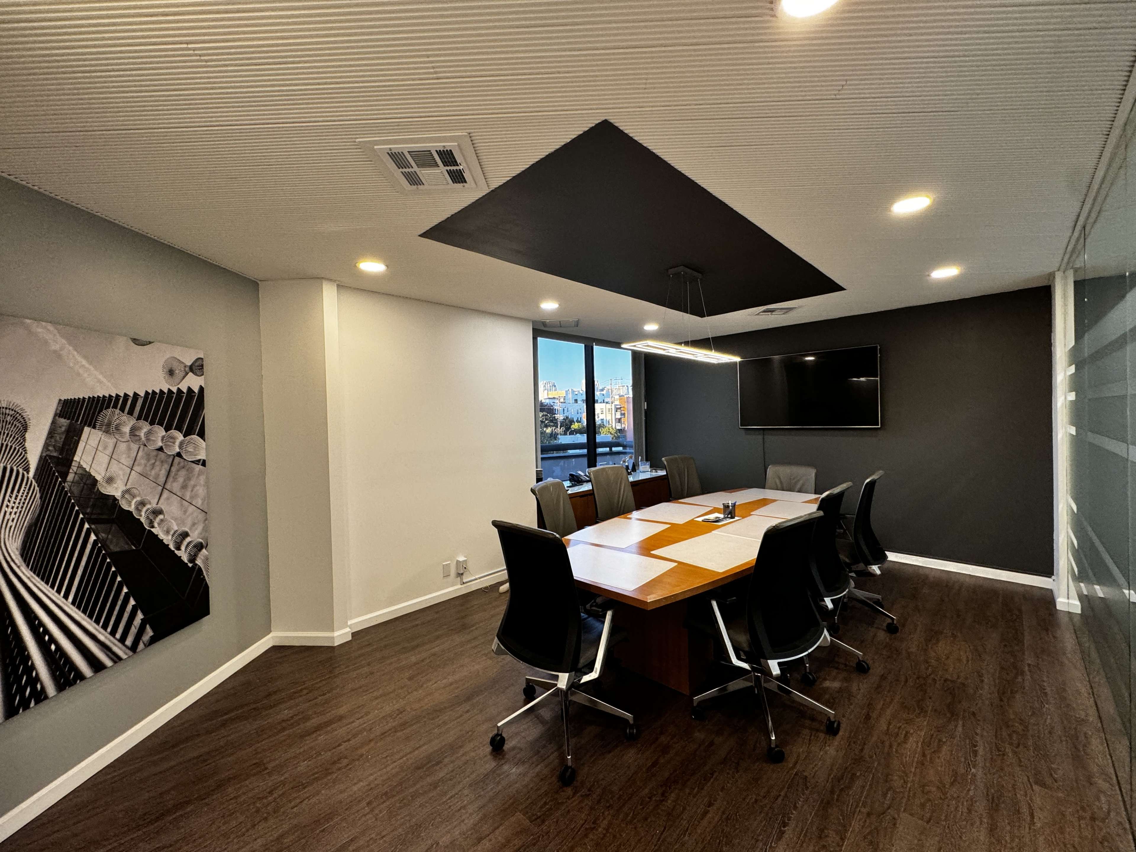 Contemporary Vacant Conference Room Image in West Los Angeles, Los Angeles, CA