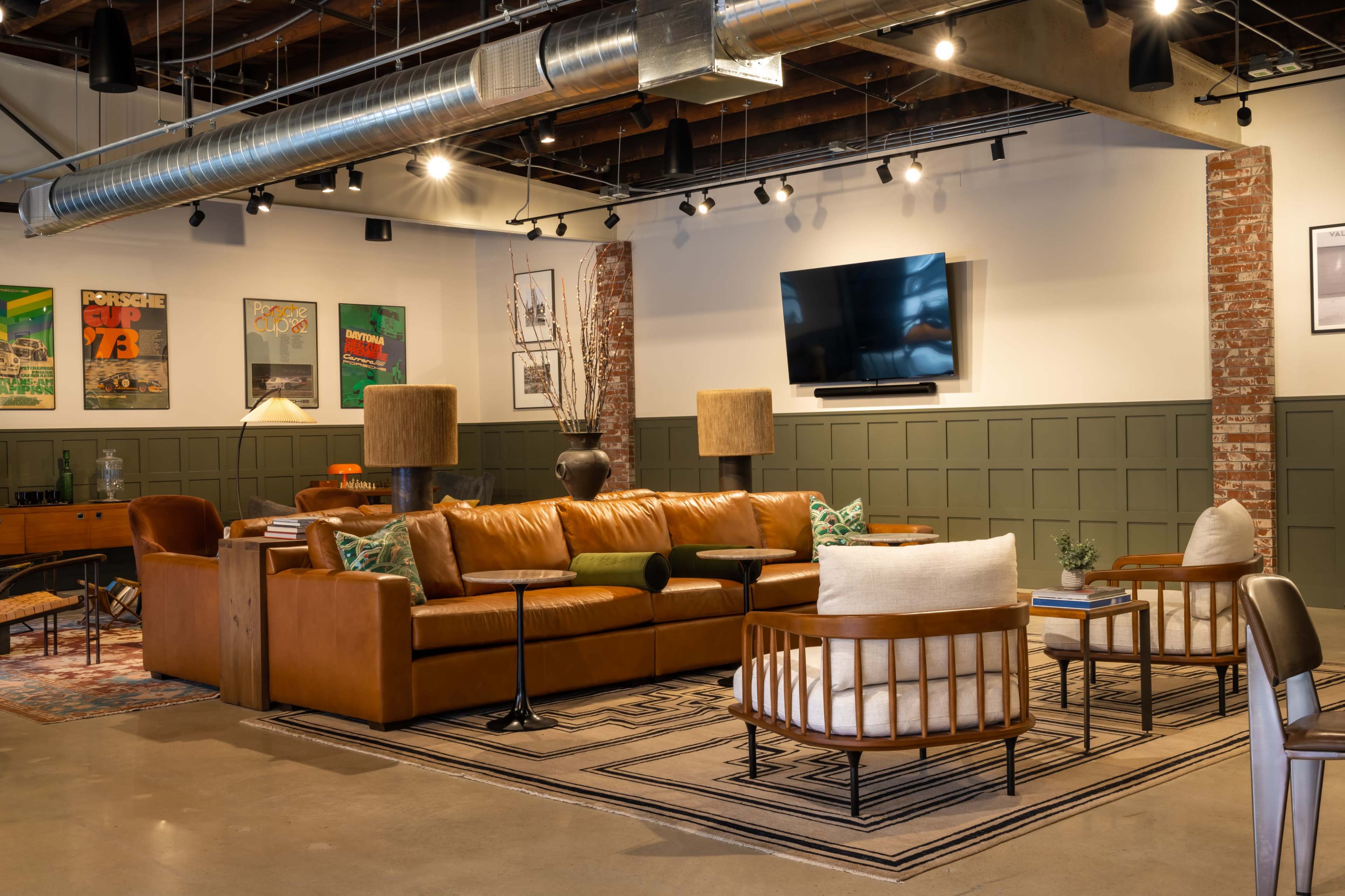 Automotive enthusiast luxury clubhouse - Meeting Room Image in Van Nuys, Van Nuys, CA