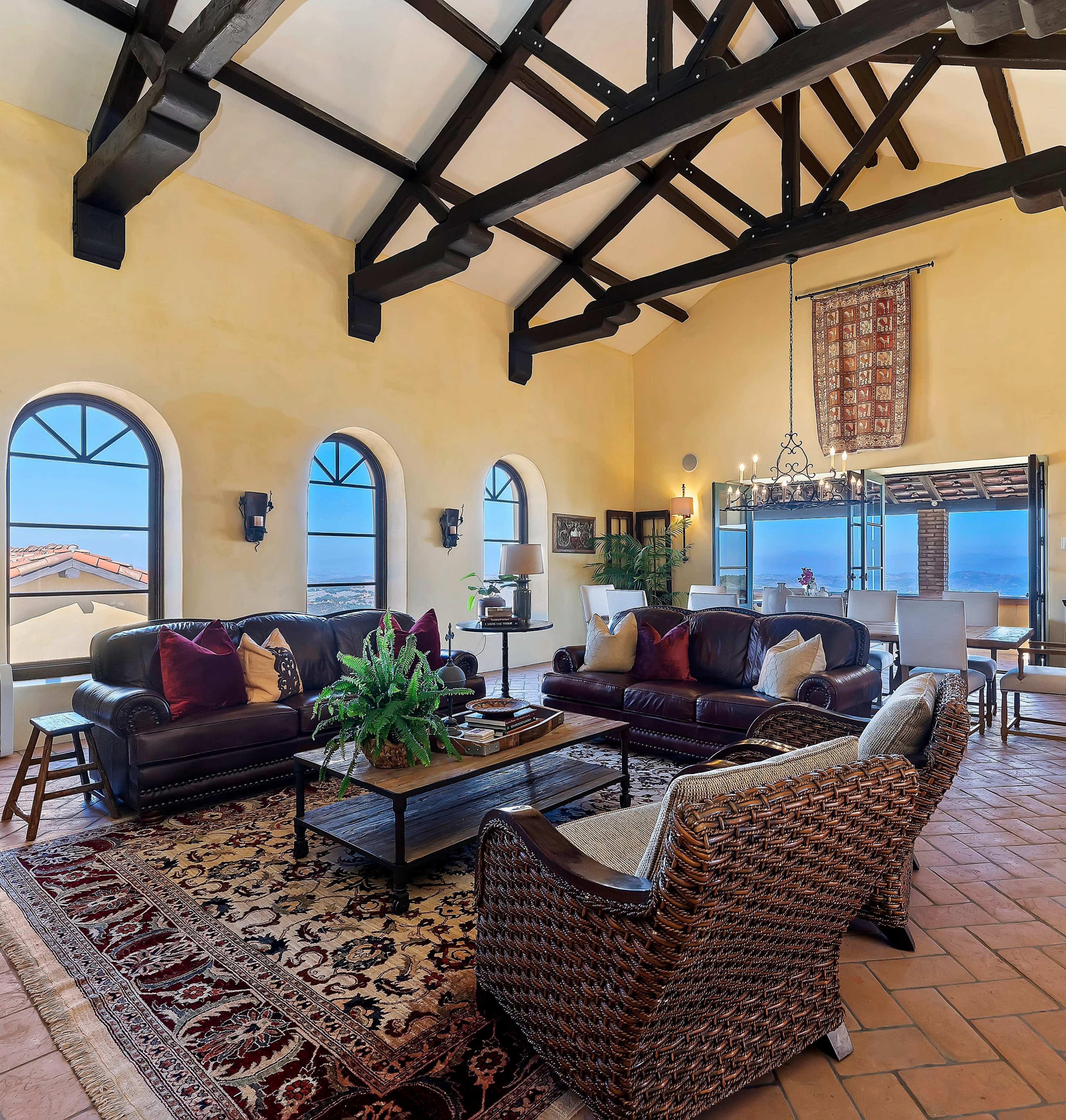 Italian Villa with Vineyard Views Image in , Murrieta, CA
