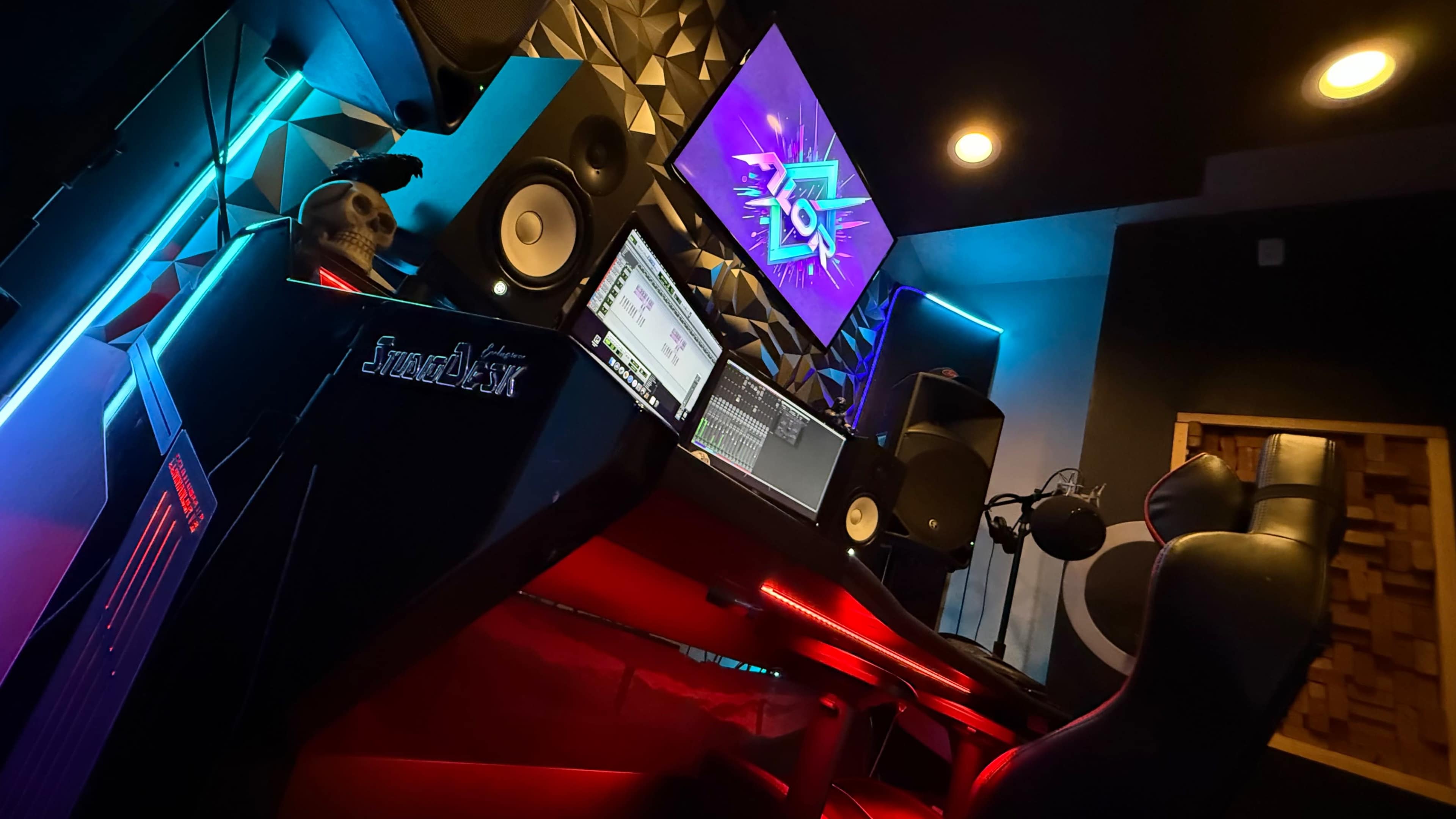 Recording studio in Yonkers Ny with top tier Engineer Image in Park Hill, yonkers, NY