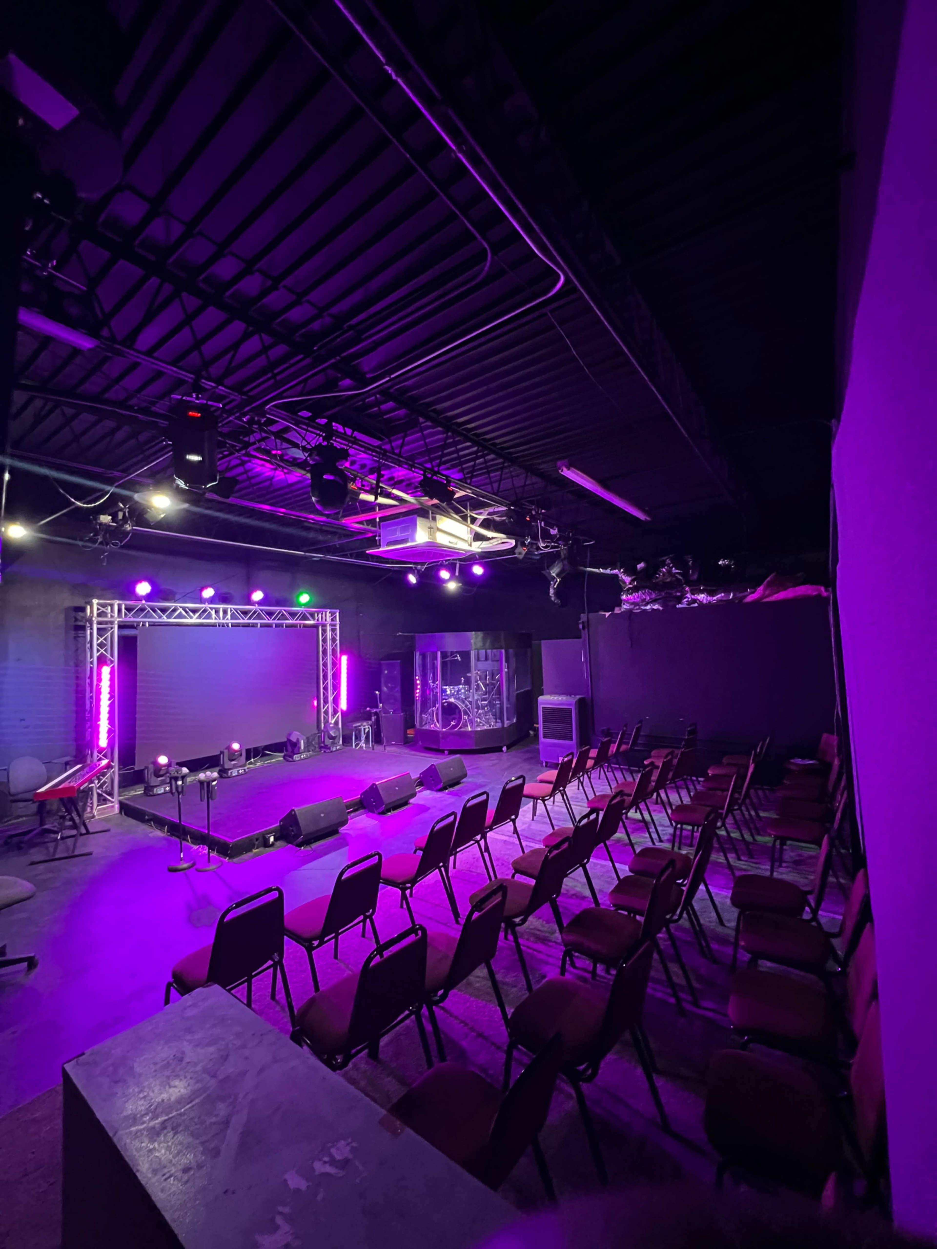 Modern Recording & Rehearsal Studio Image in Barton Estates, irving, TX