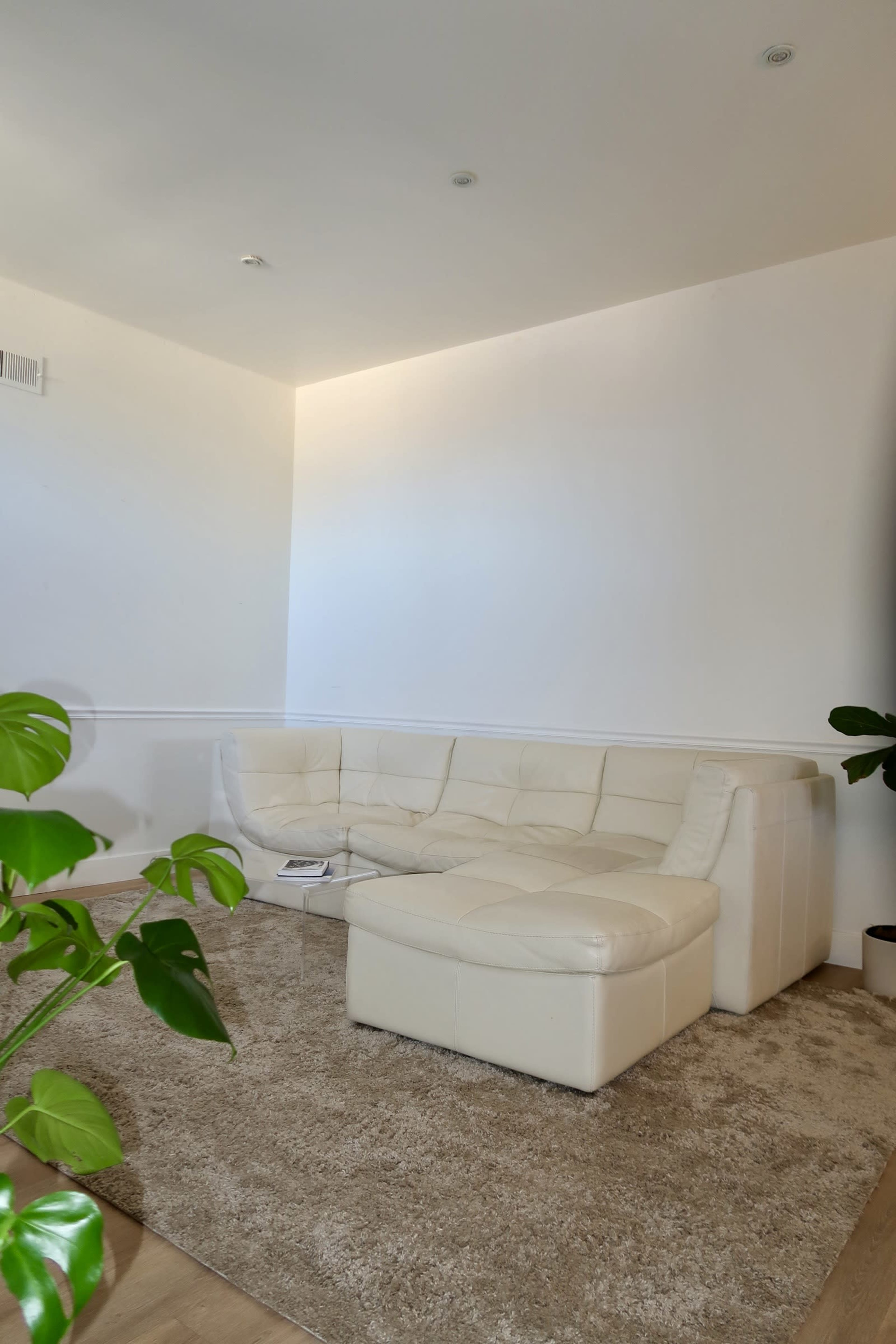 Modern Natural Light Apartment Loft for Photo/Video Shoots + Outdoor Space Image in West Hills, Los Angeles, CA