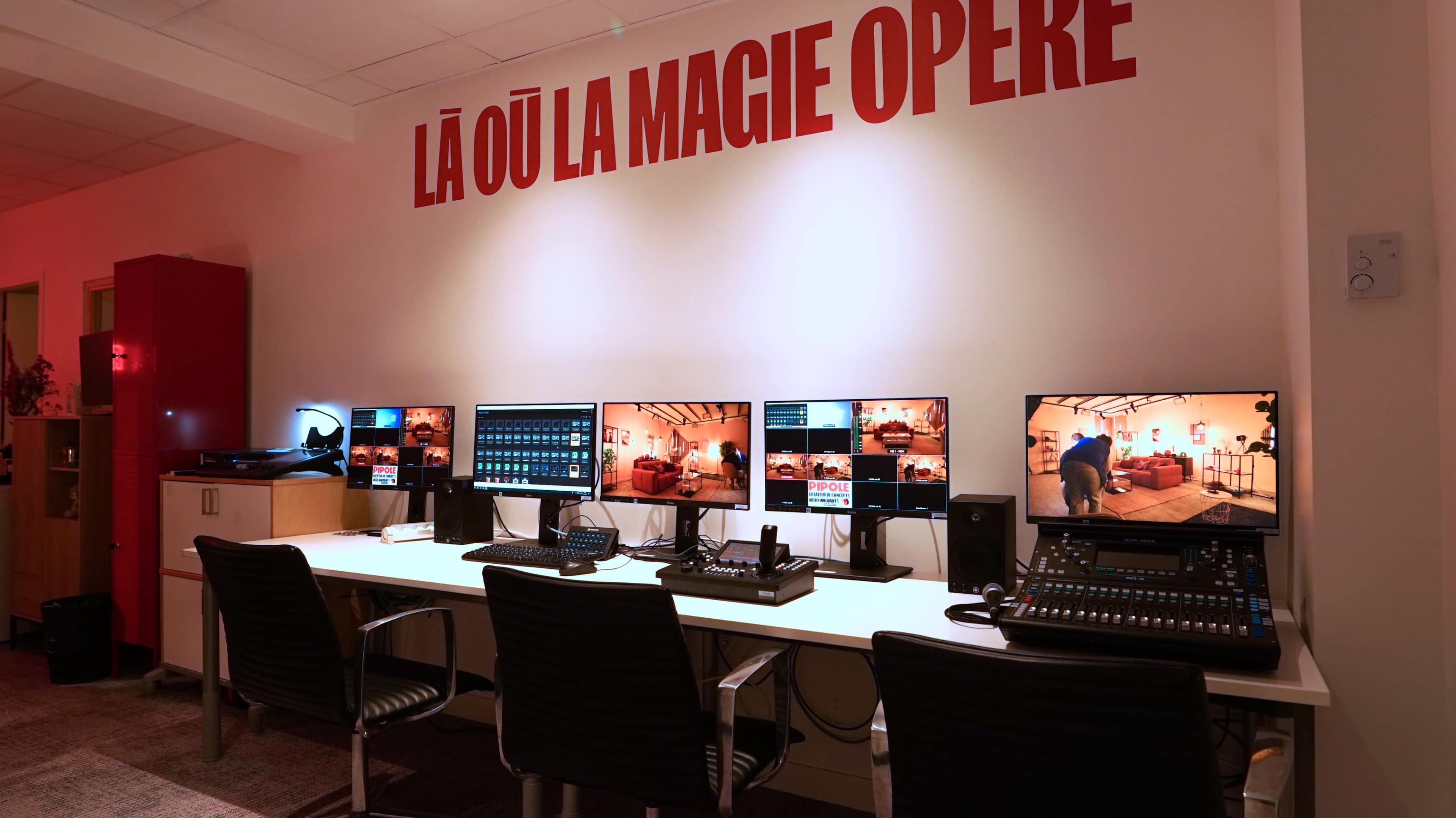 Studio vidéo centre ville cosy Image in , Saint Ouen sur seine