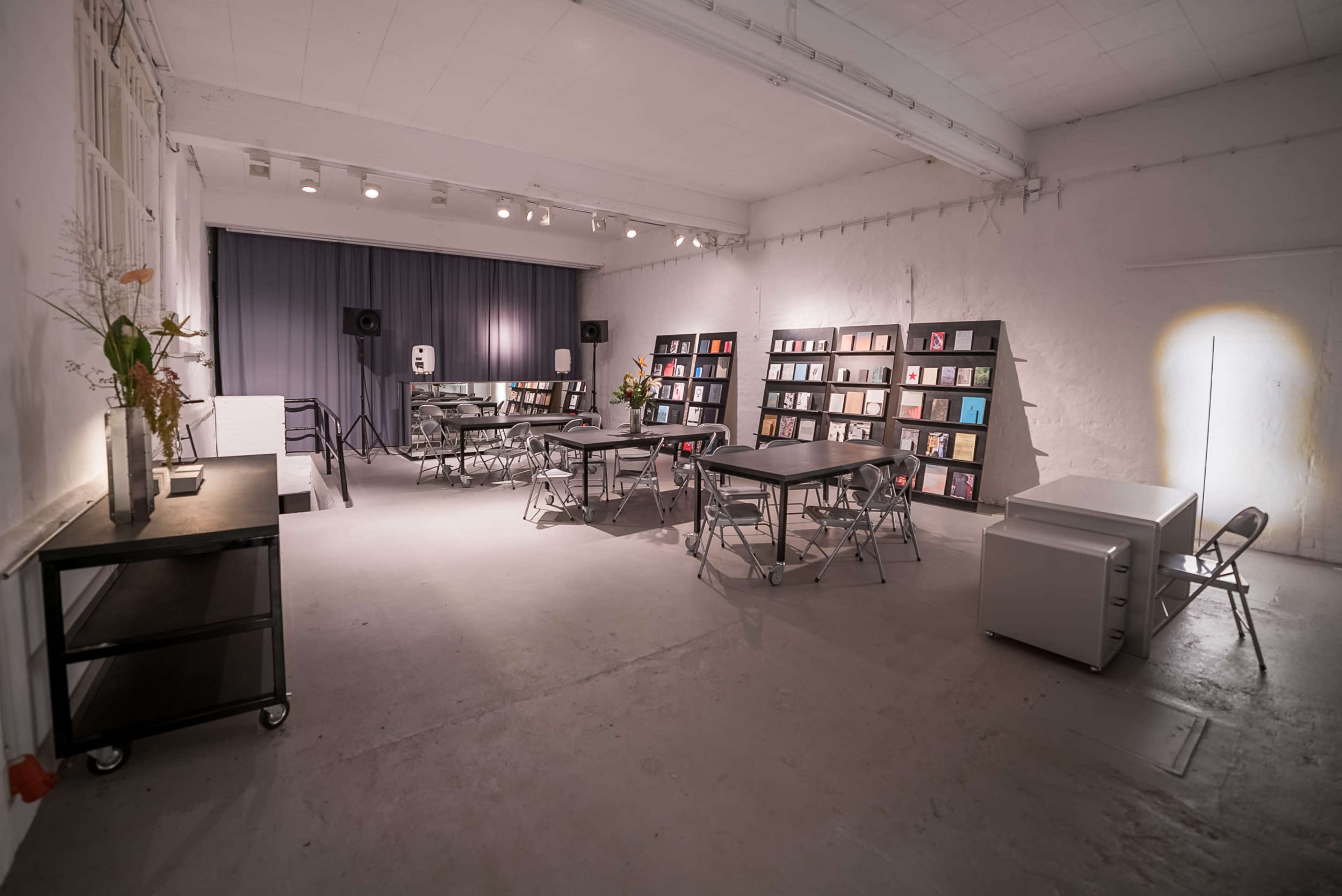 Eventlocation in der Innenstadt mit Bar und Designermobiliar Bild in Düsseldorf-Stadtmitte, Düsseldorf, 