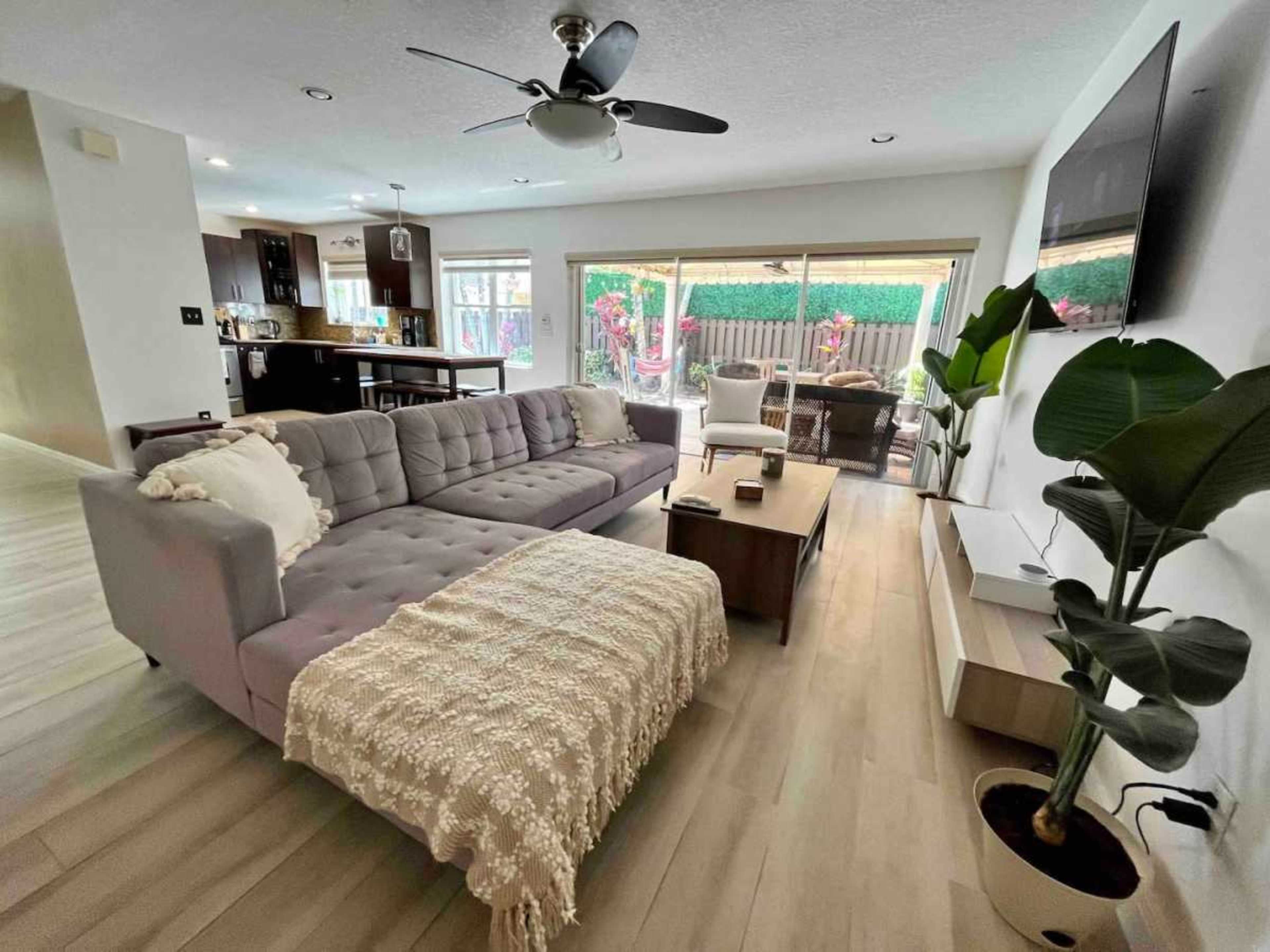 Cozy Pool Oasis Image in West End, Miami, FL