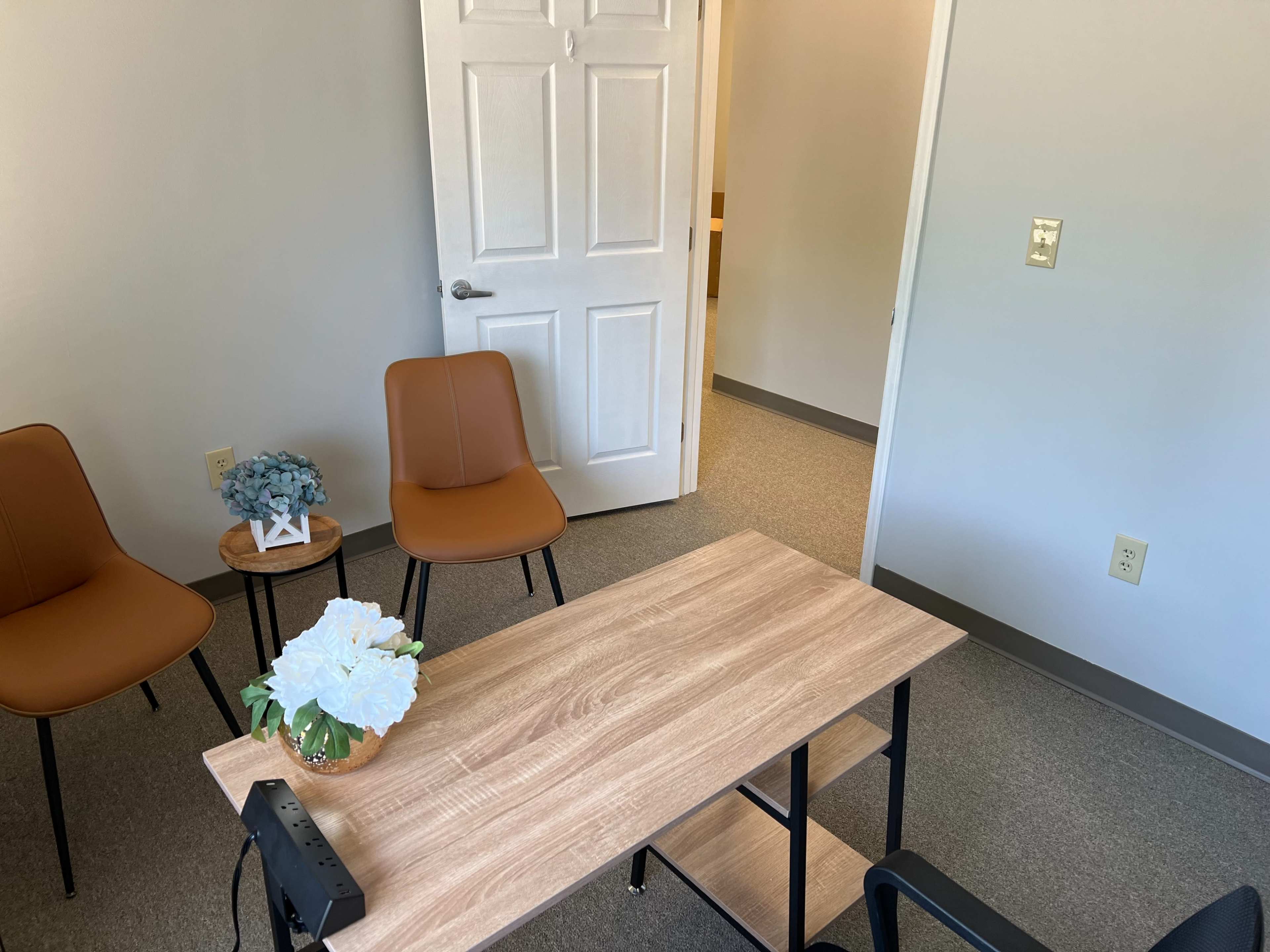 Quiet Private Office Image in Montclaire South, Charlotte, NC