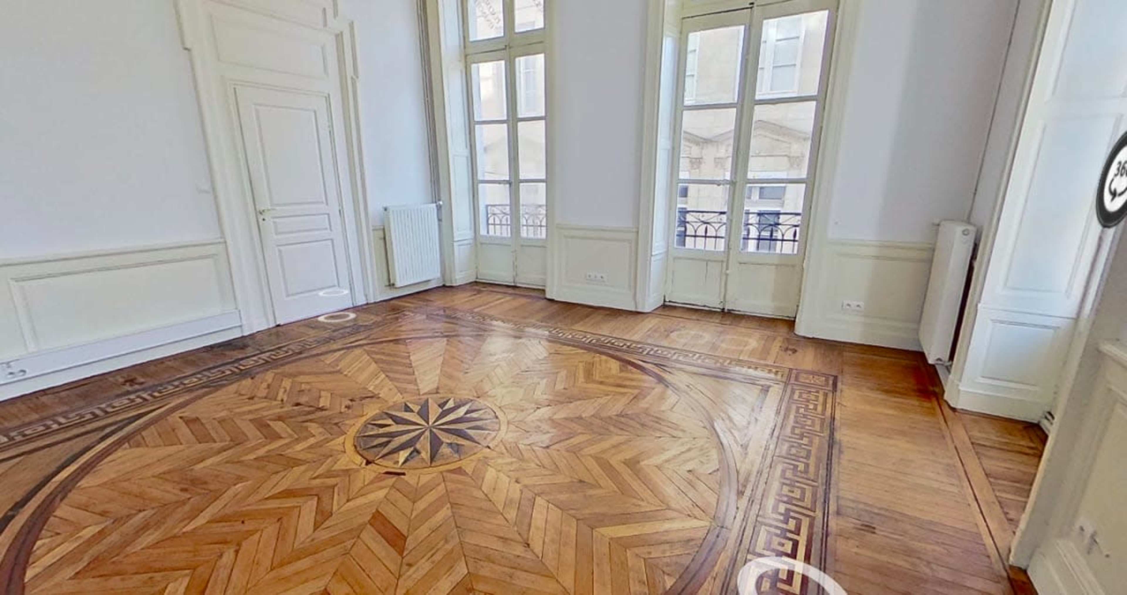 Appartement en centre-ville avec vue sur la ville Image dans Downtown, Bordeaux, 