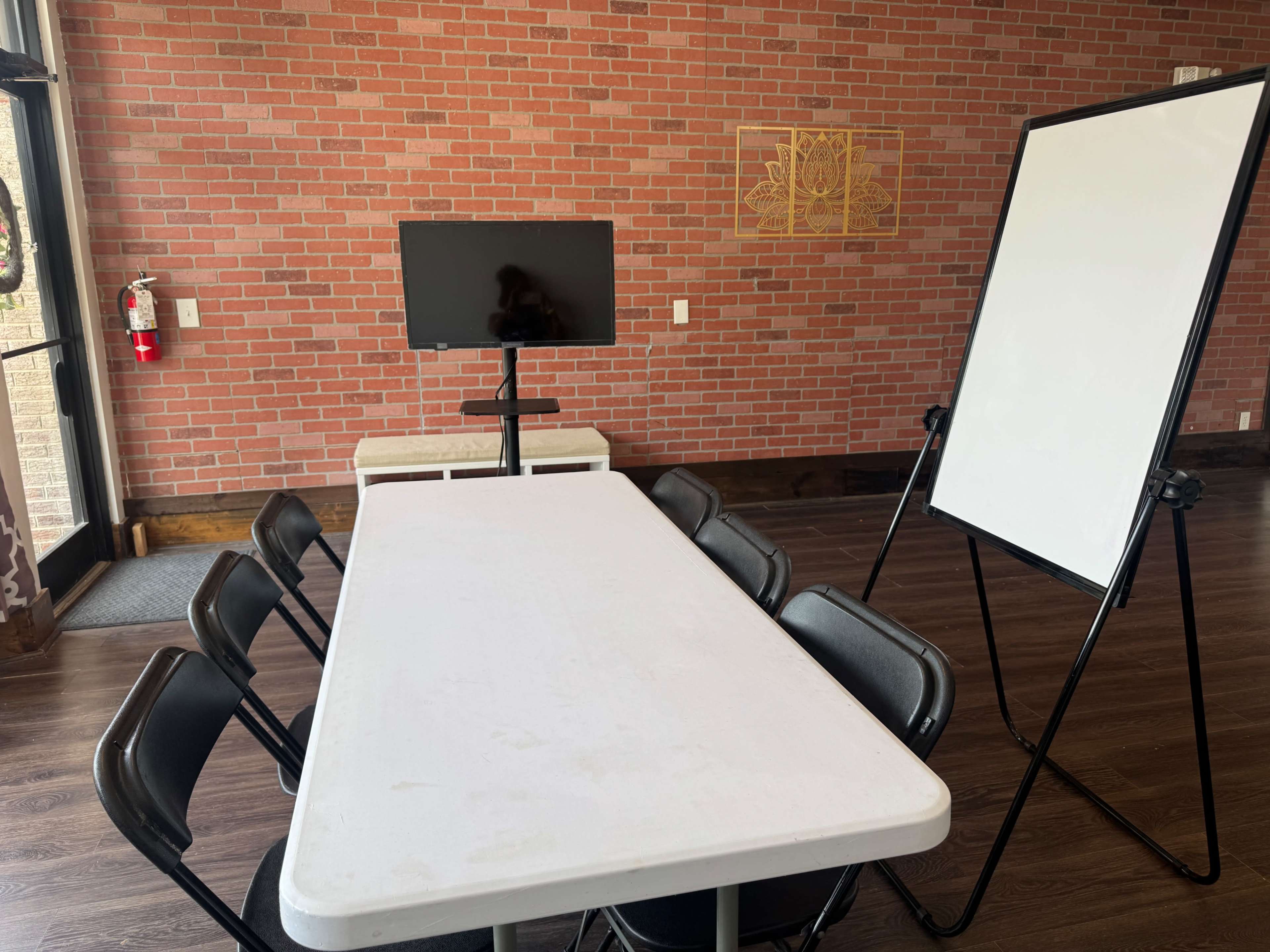 Quaint yoga studio and event space Image in Washington Township, Grandview, MO