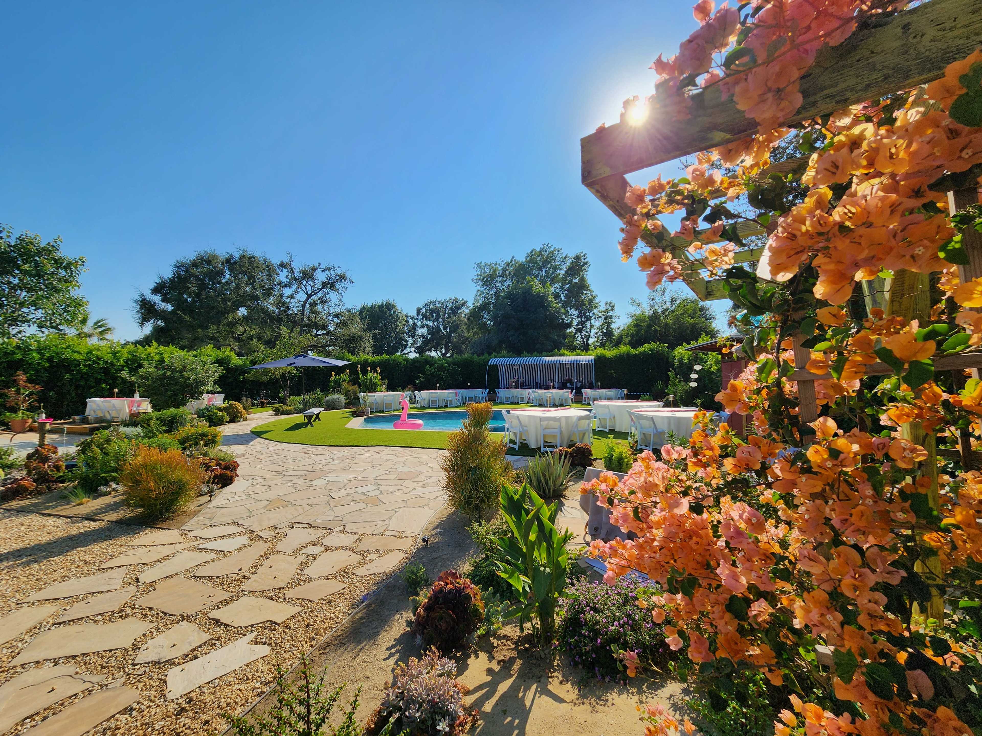 A Soulful Outdoor Oasis in the San Fernando Valley Image in North Hills, North Hills, CA