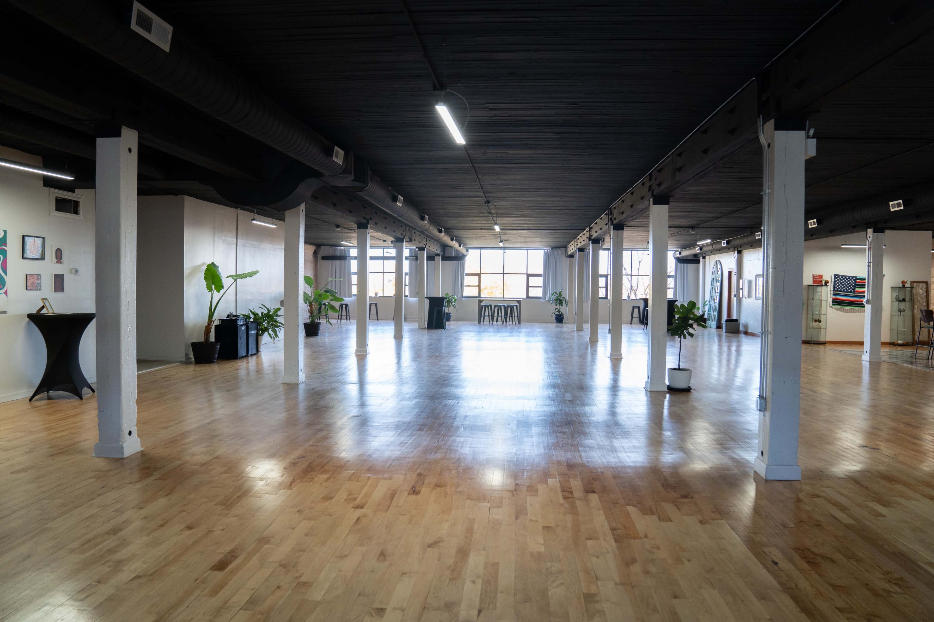 Southside Chicago Loft Space Image in New City, Chicago, IL