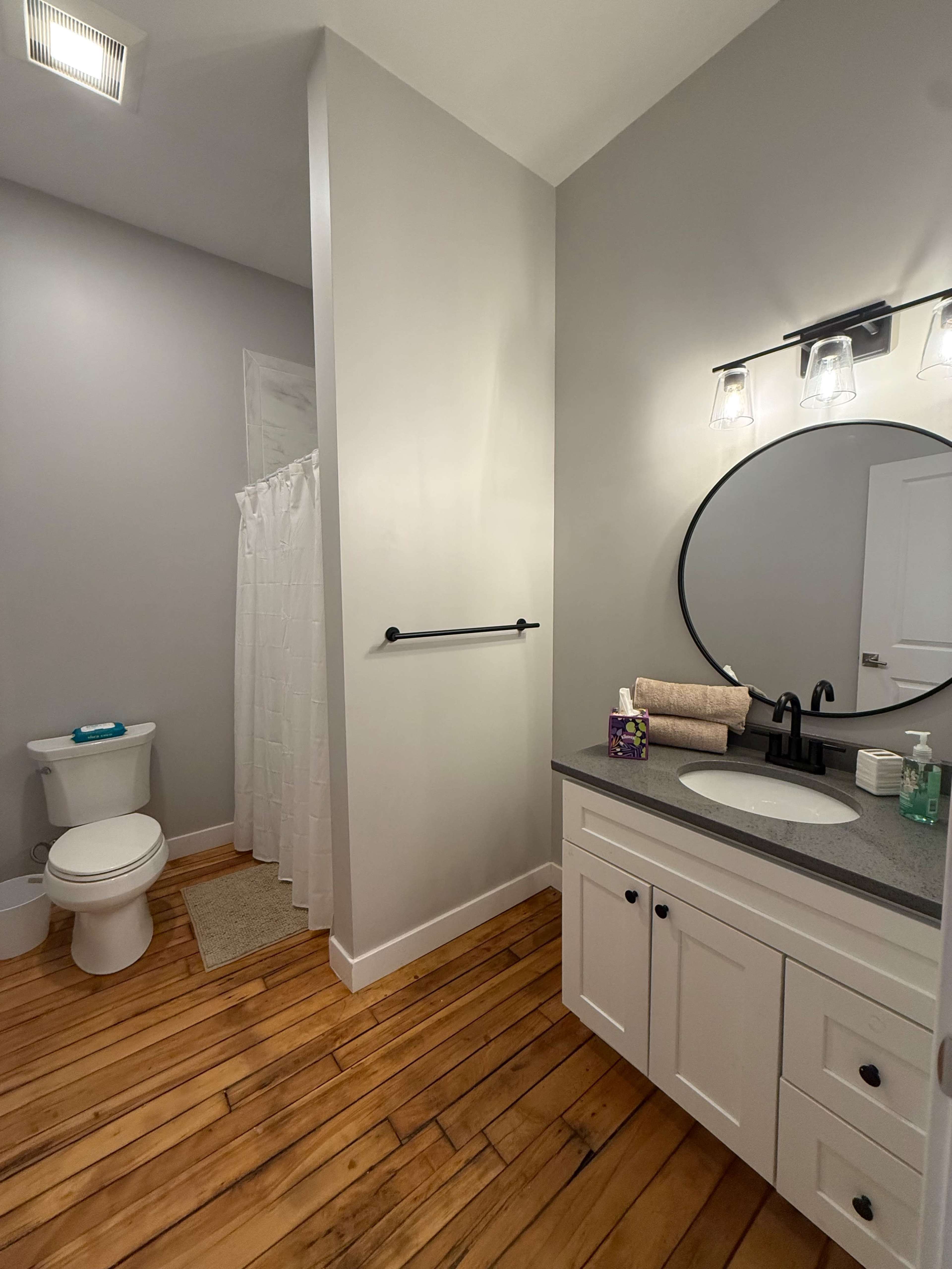 Brick Daylight Studio: Sun-Filled, Urban-Crafted Creative Space Image in Valley, Providence, RI