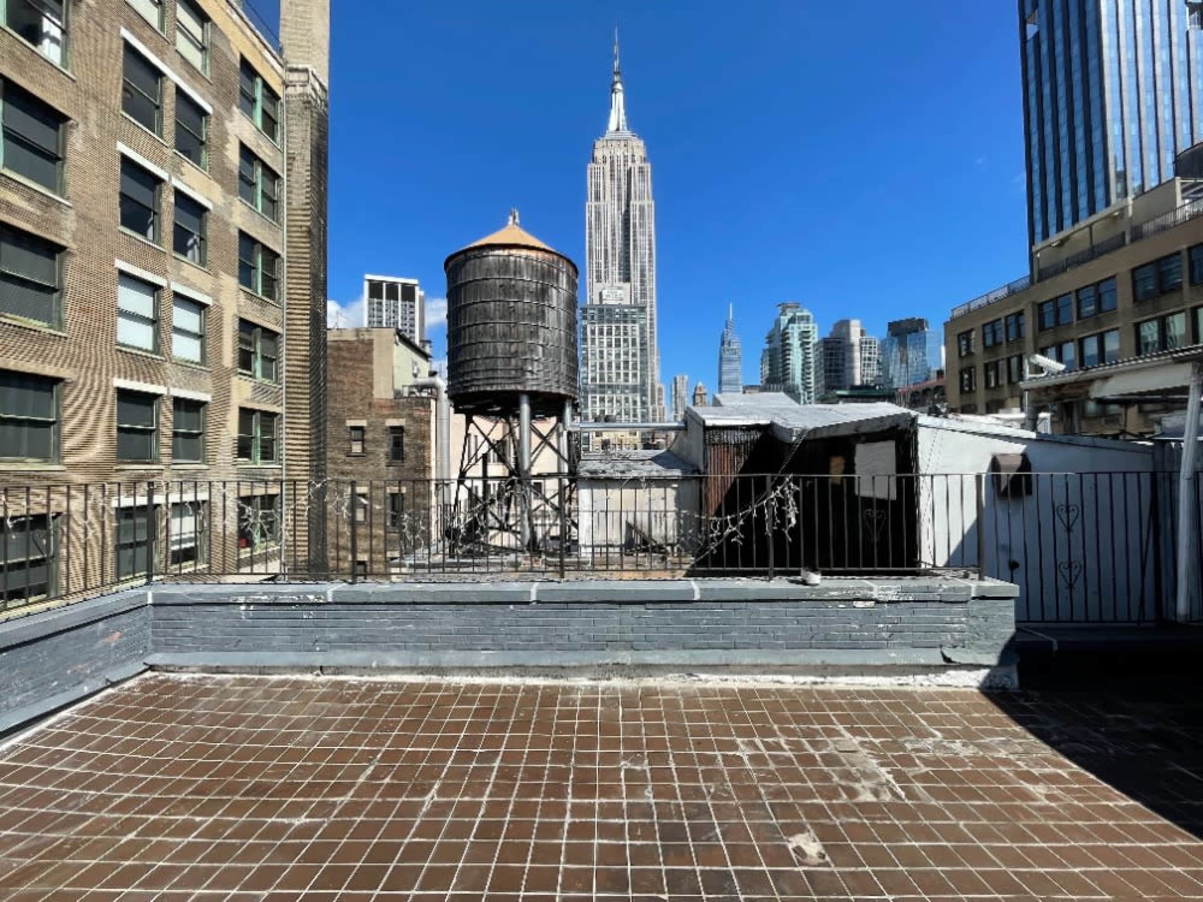 Deck B: The Sound Apartment Terrace