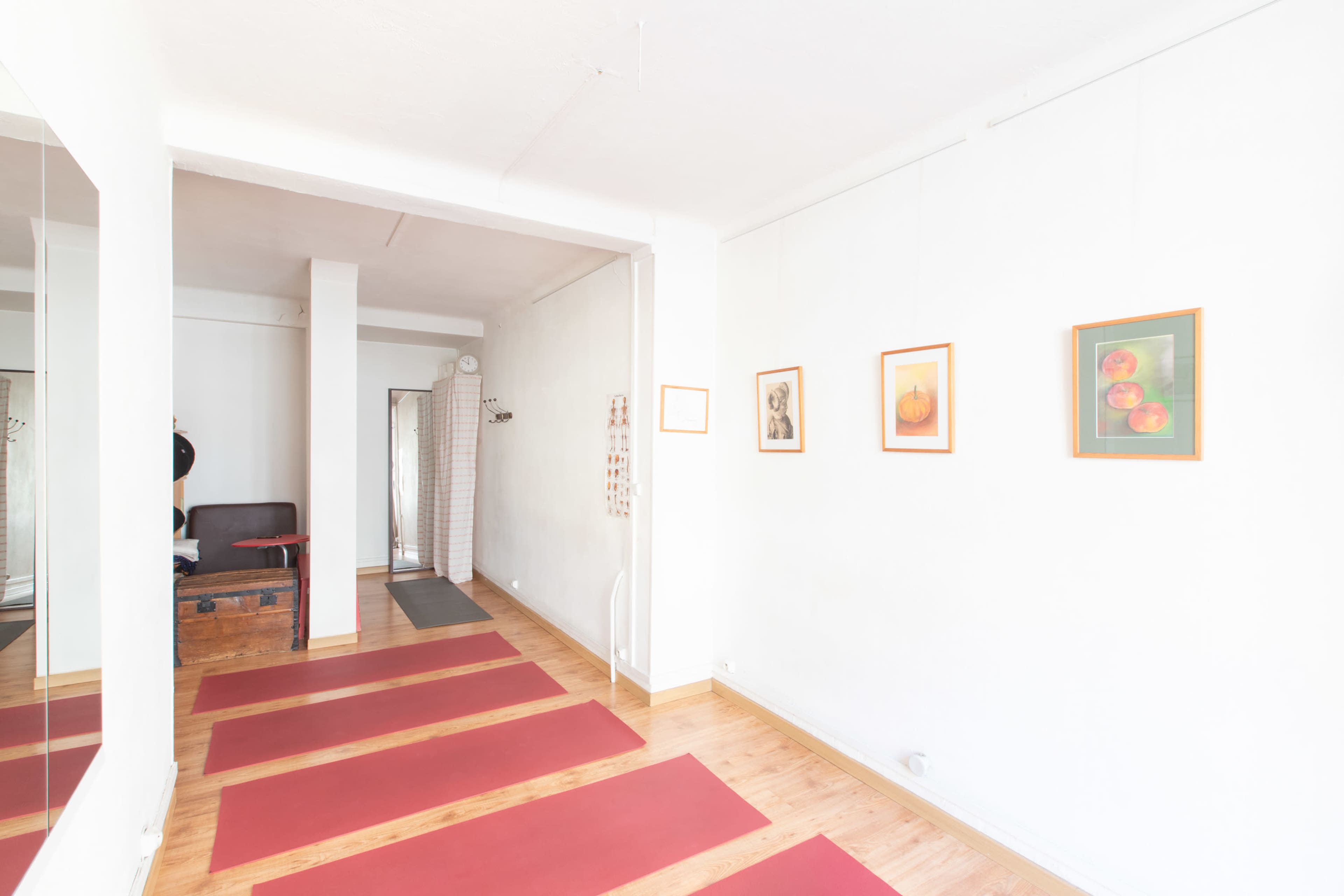 Studio de Yoga/Thérapie/Massages de 25 m2 - Paris 14è Image in Plaisance, Paris