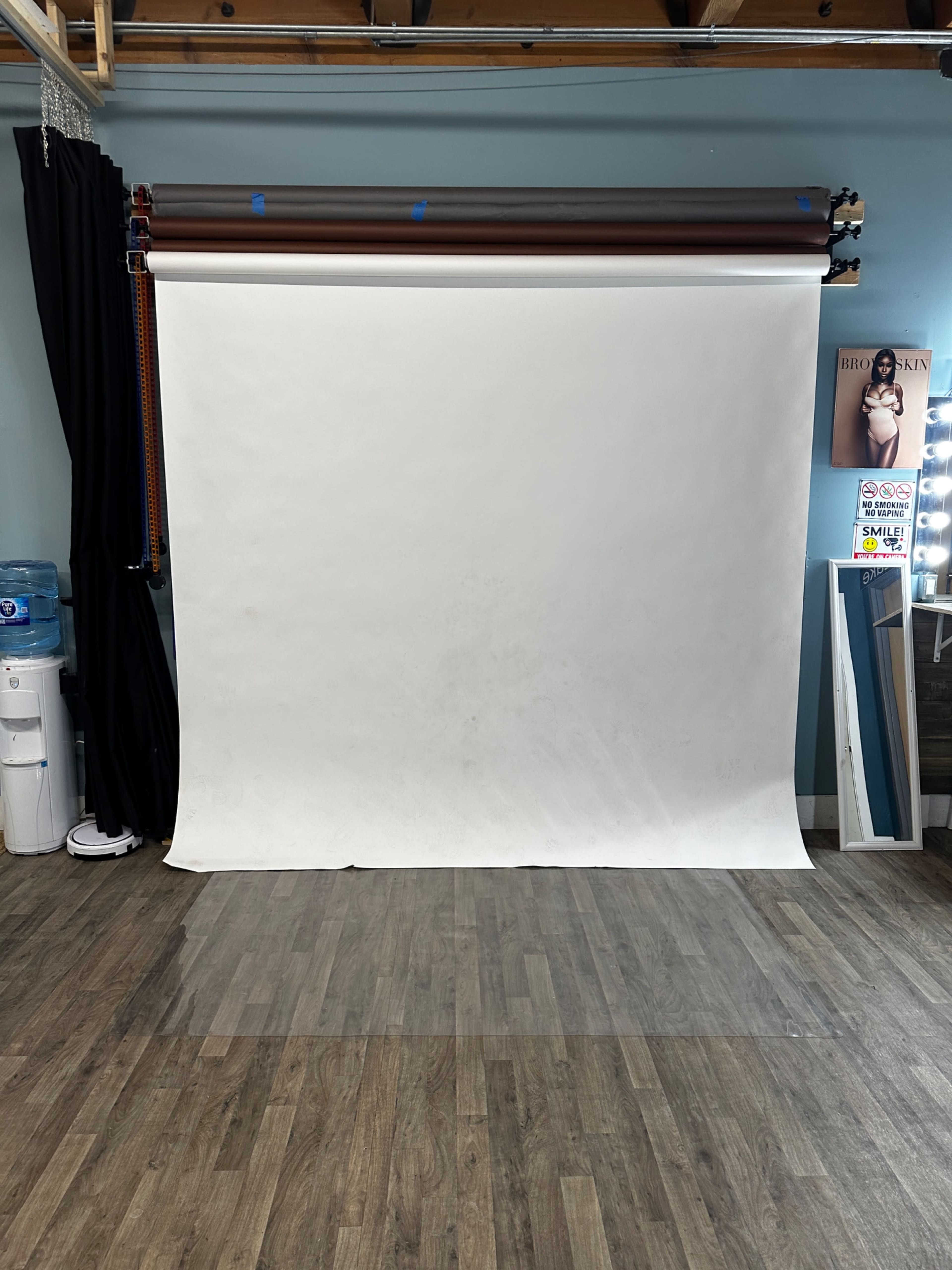 West Side of Chicago- Upscale photo studio Image in West Garfield Park, Chicago, IL