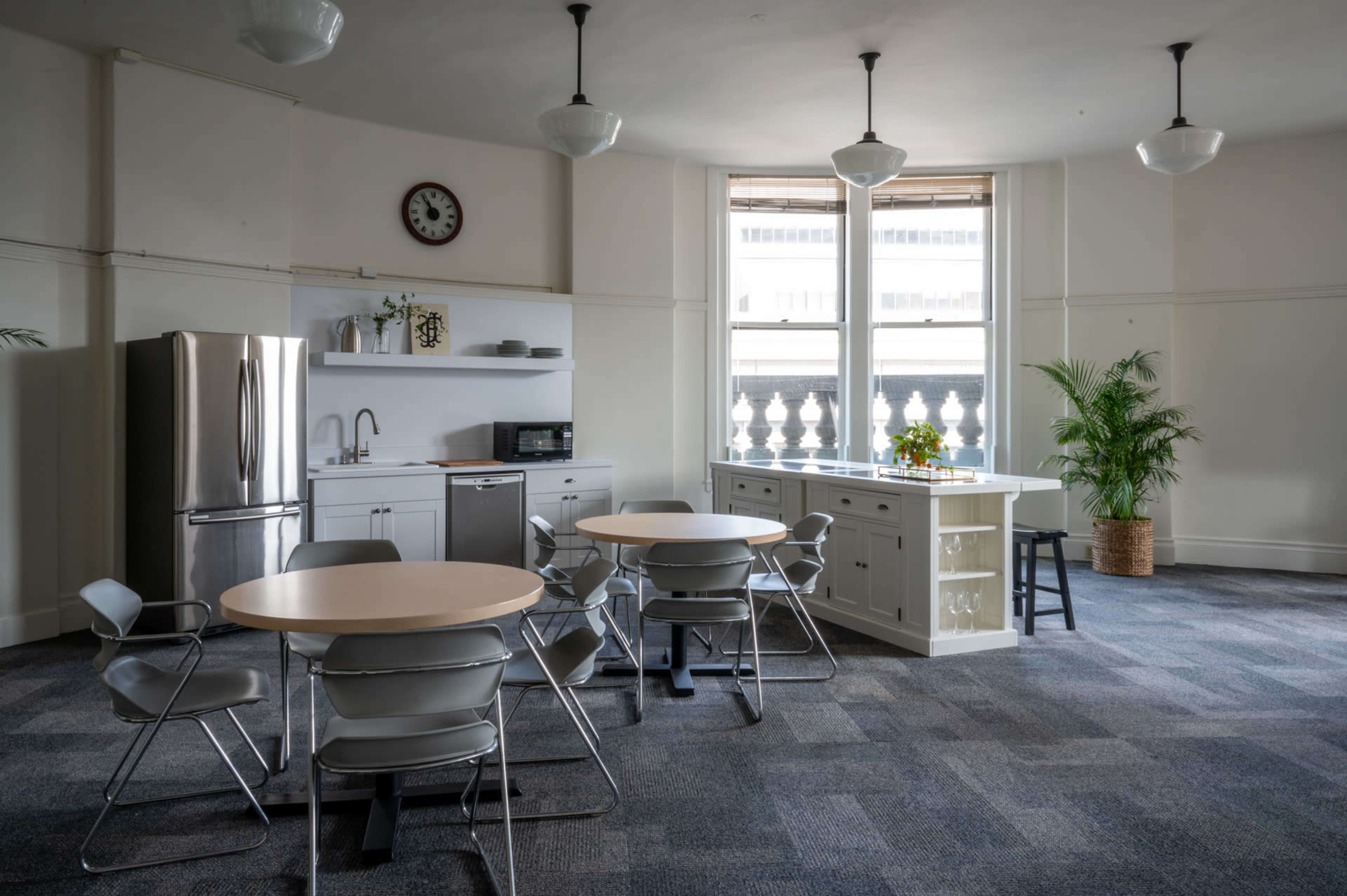 Rotunda in Historic Flood Building - Union Square Image in Union Square, San Francisco, CA