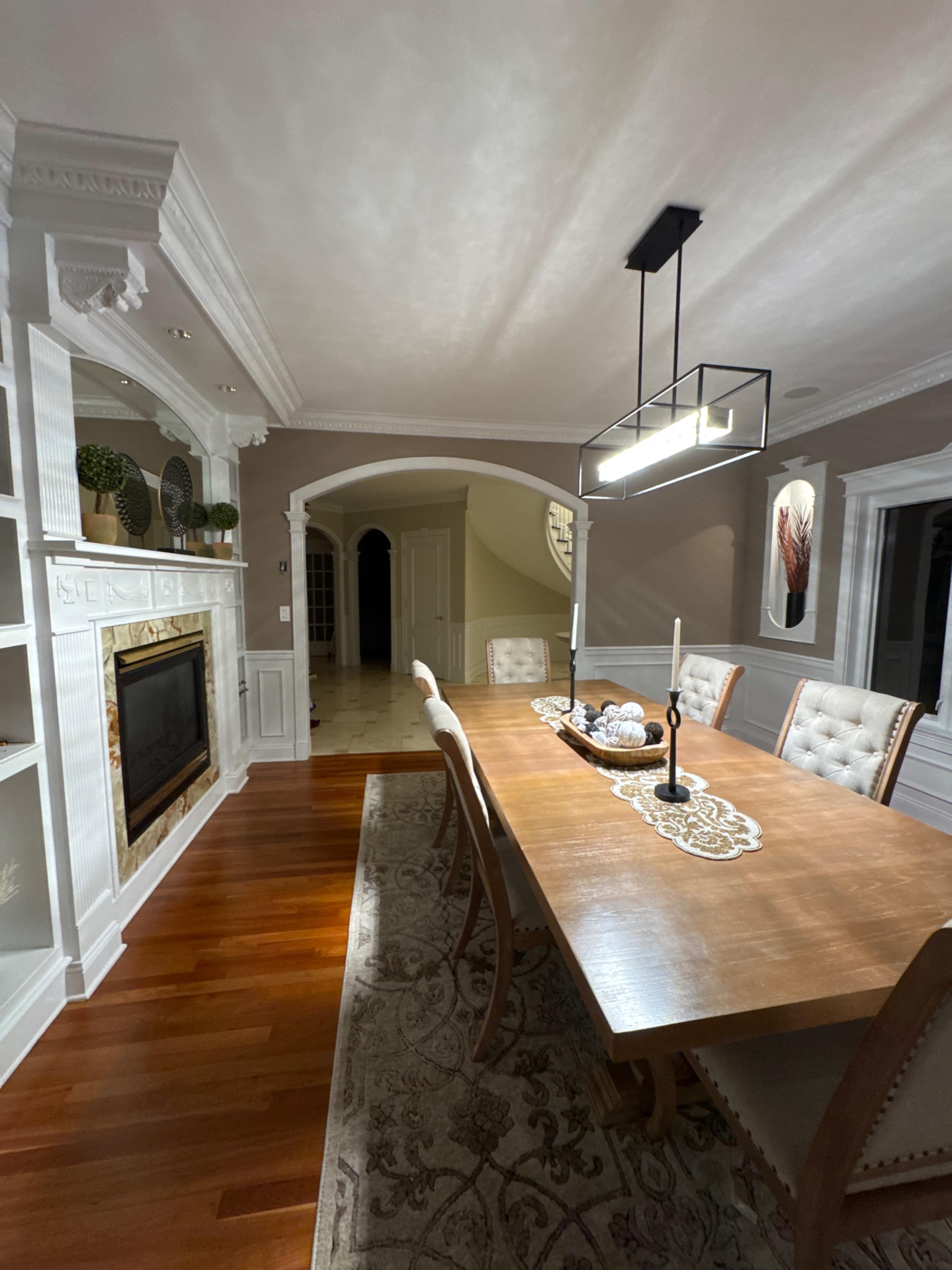 Exquisite neighborhood on the shoreline of CT Image in Guilford, Guilford, CT