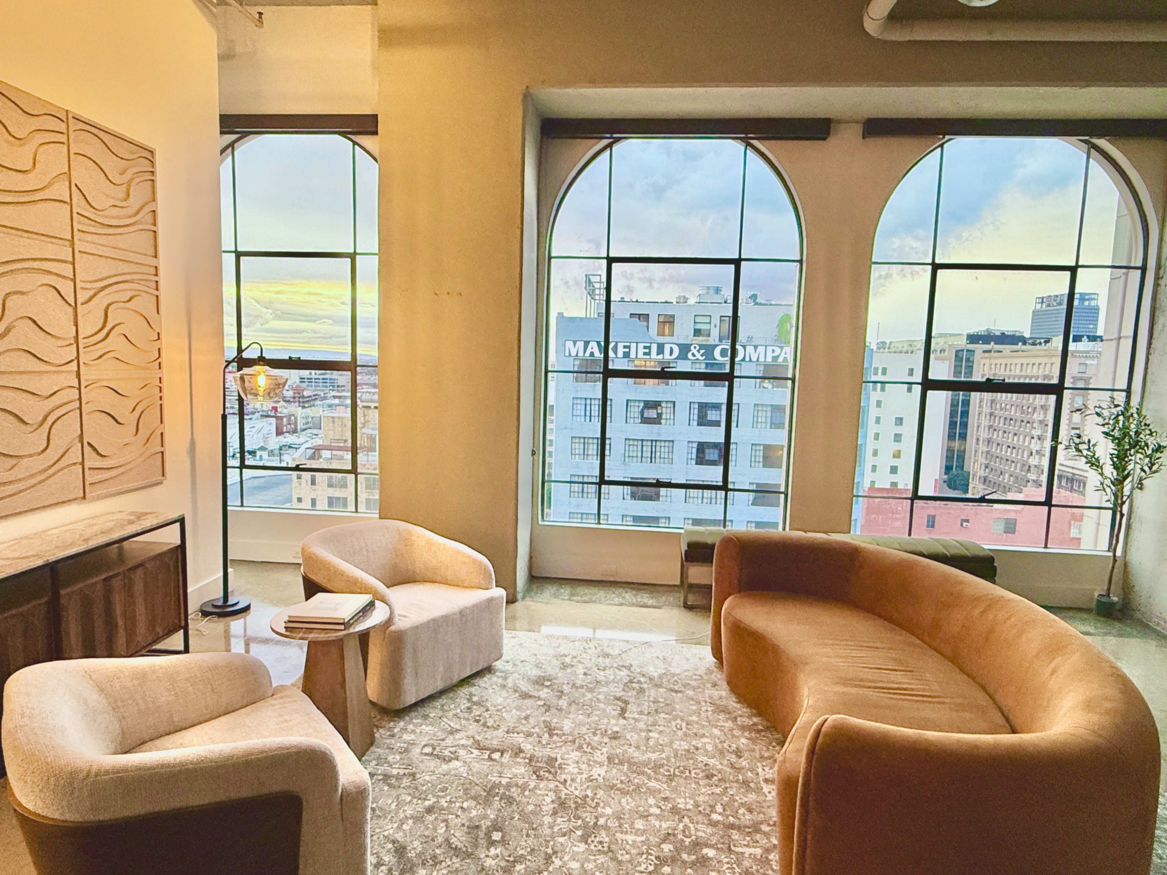 Aura House Studios | EQUIPMENT INCLUDED - Two Story Sky Loft Penthouse ...