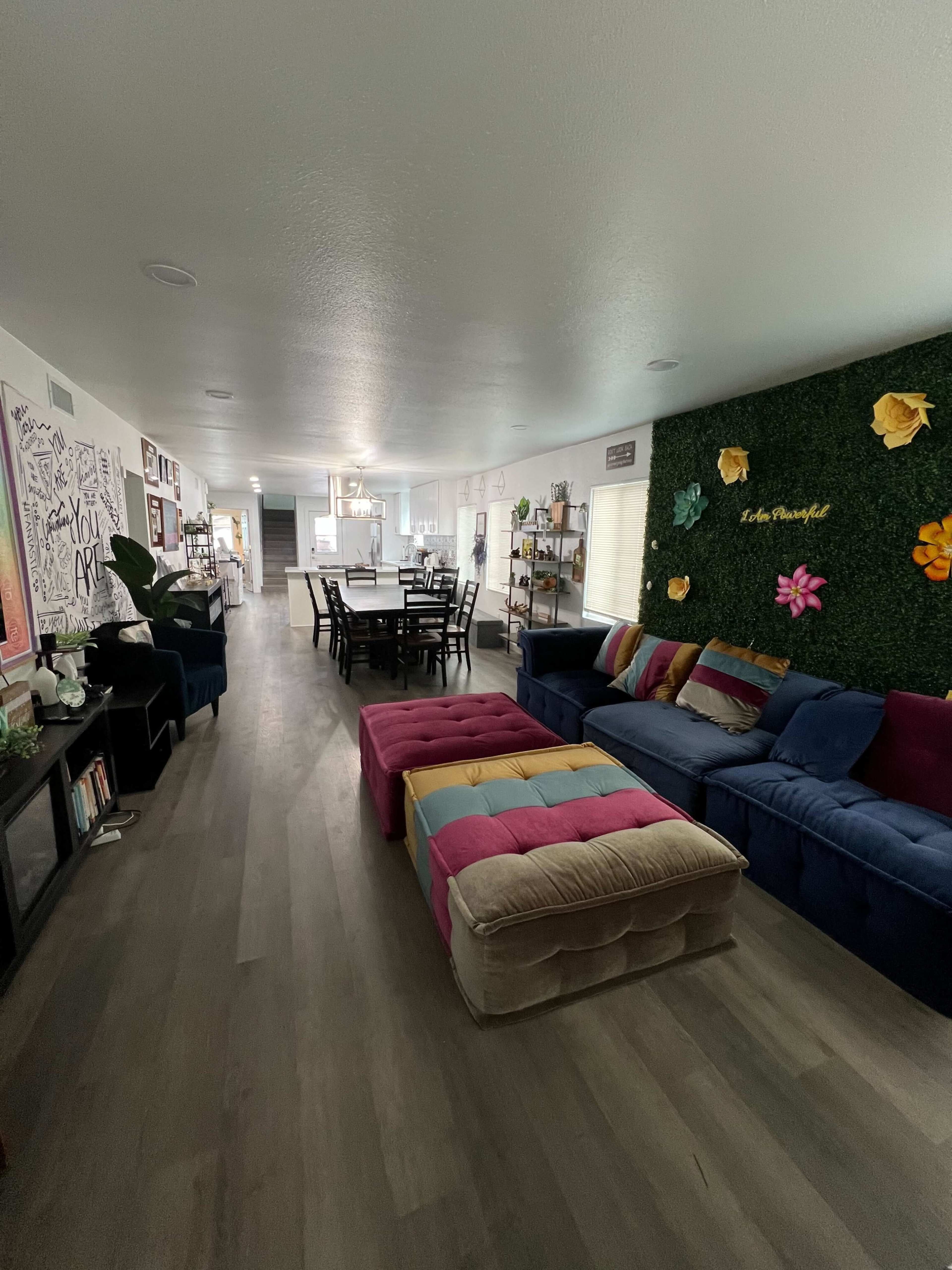 Urban Oasis for Wellness Image in Hyde Park, LOS ANGELES, CA