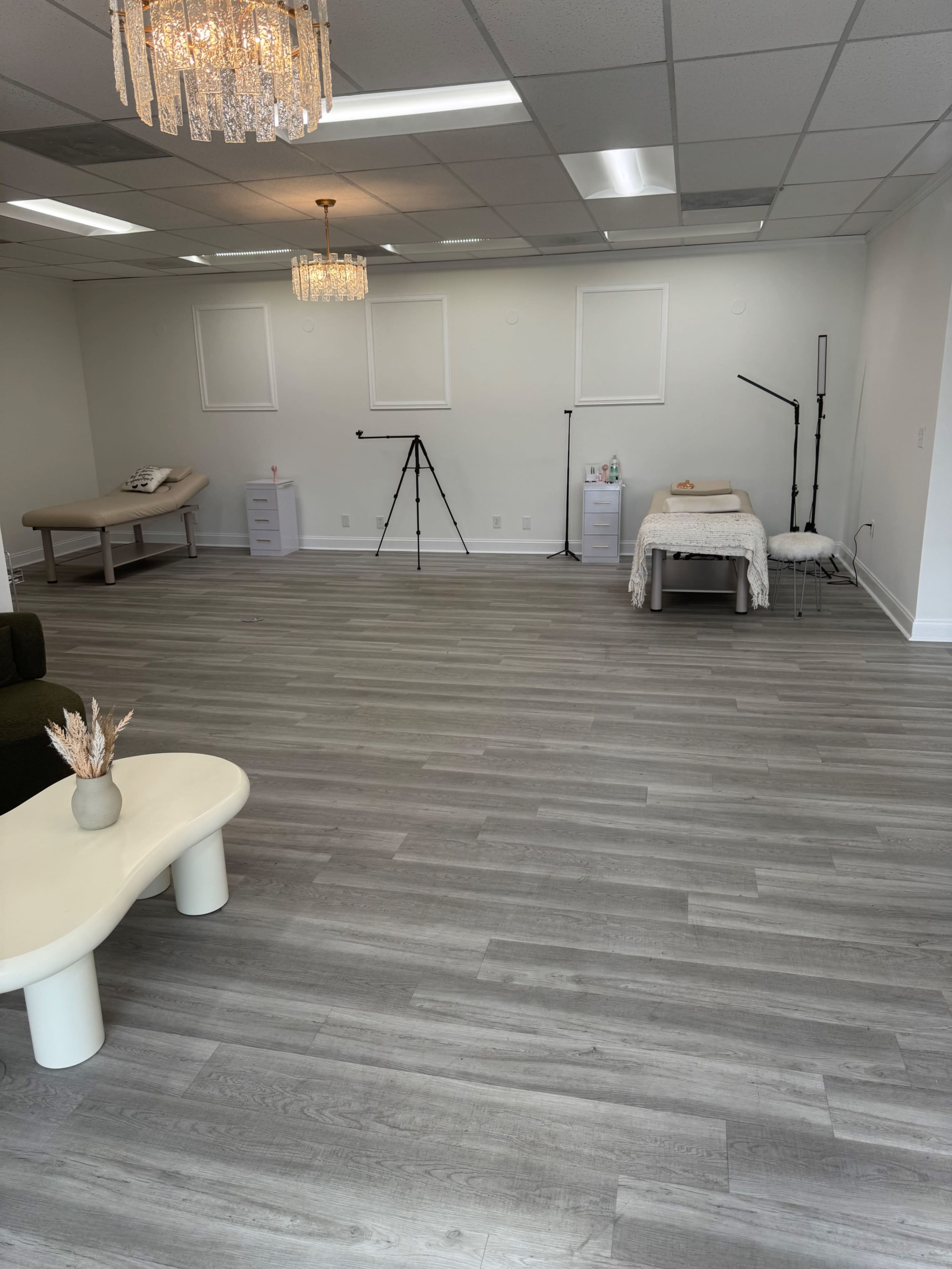 Roomy spa in North Raleigh Image in North Raleigh, Raleigh, NC