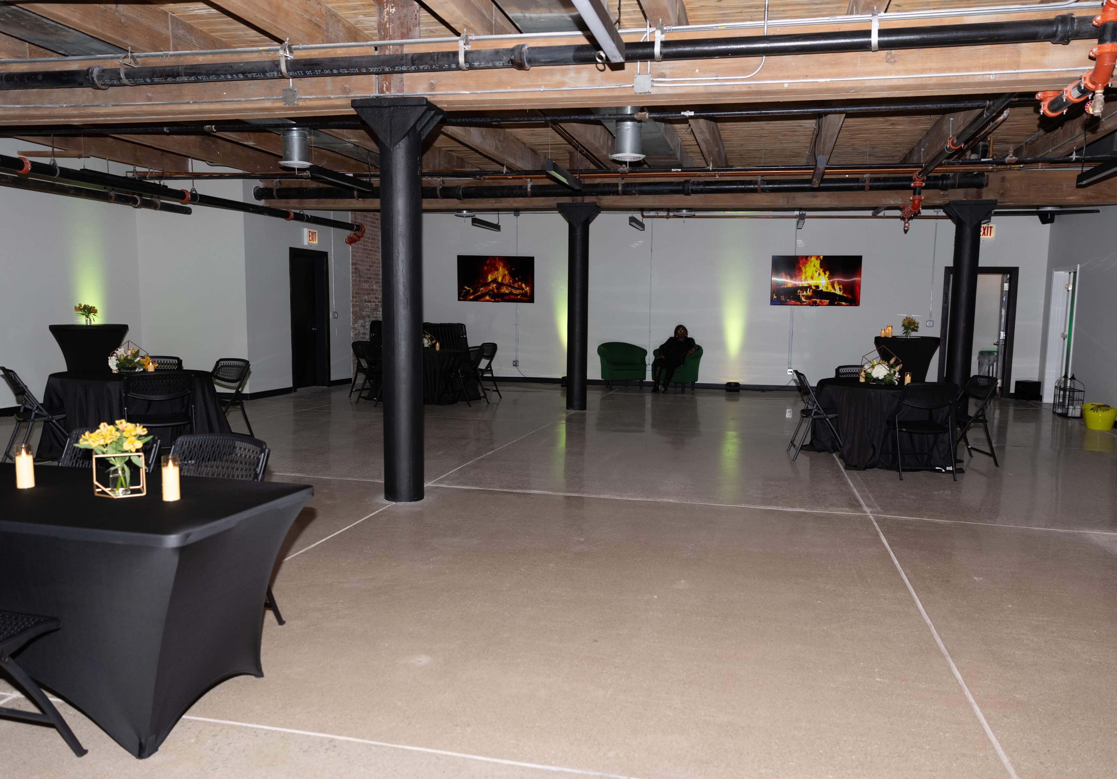 Large Pilsen Loft Space Image in Lower West Side, CHICAGO, IL