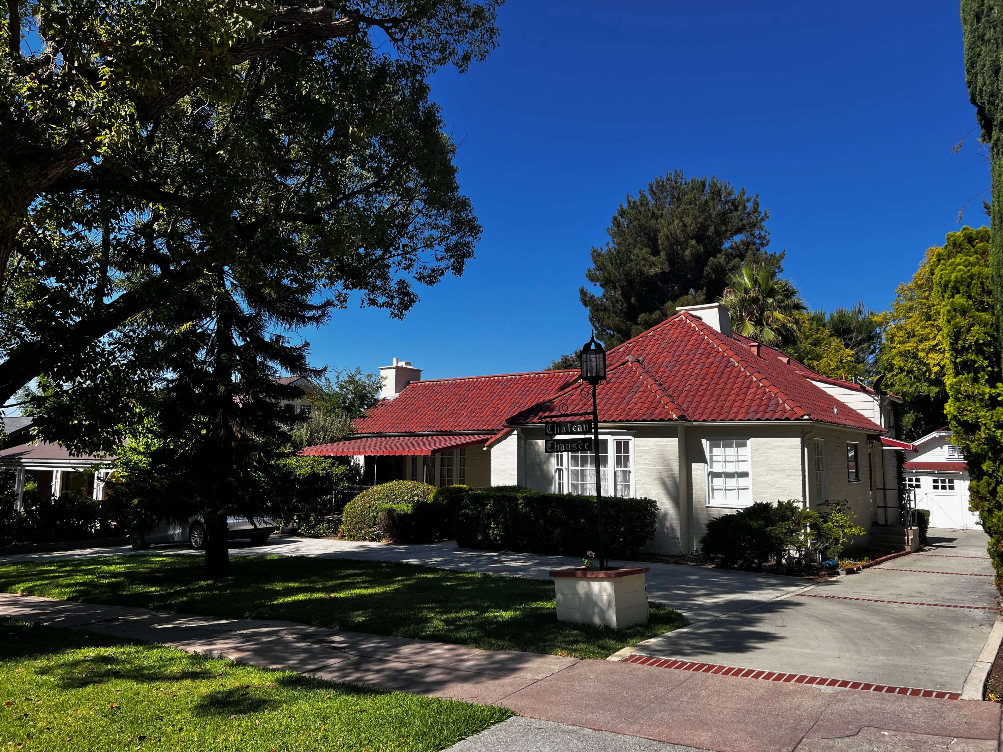 Large Family Home with ADU in a Timeless Neighborhood Image in Northeast Los Angeles, Los Angeles, CA