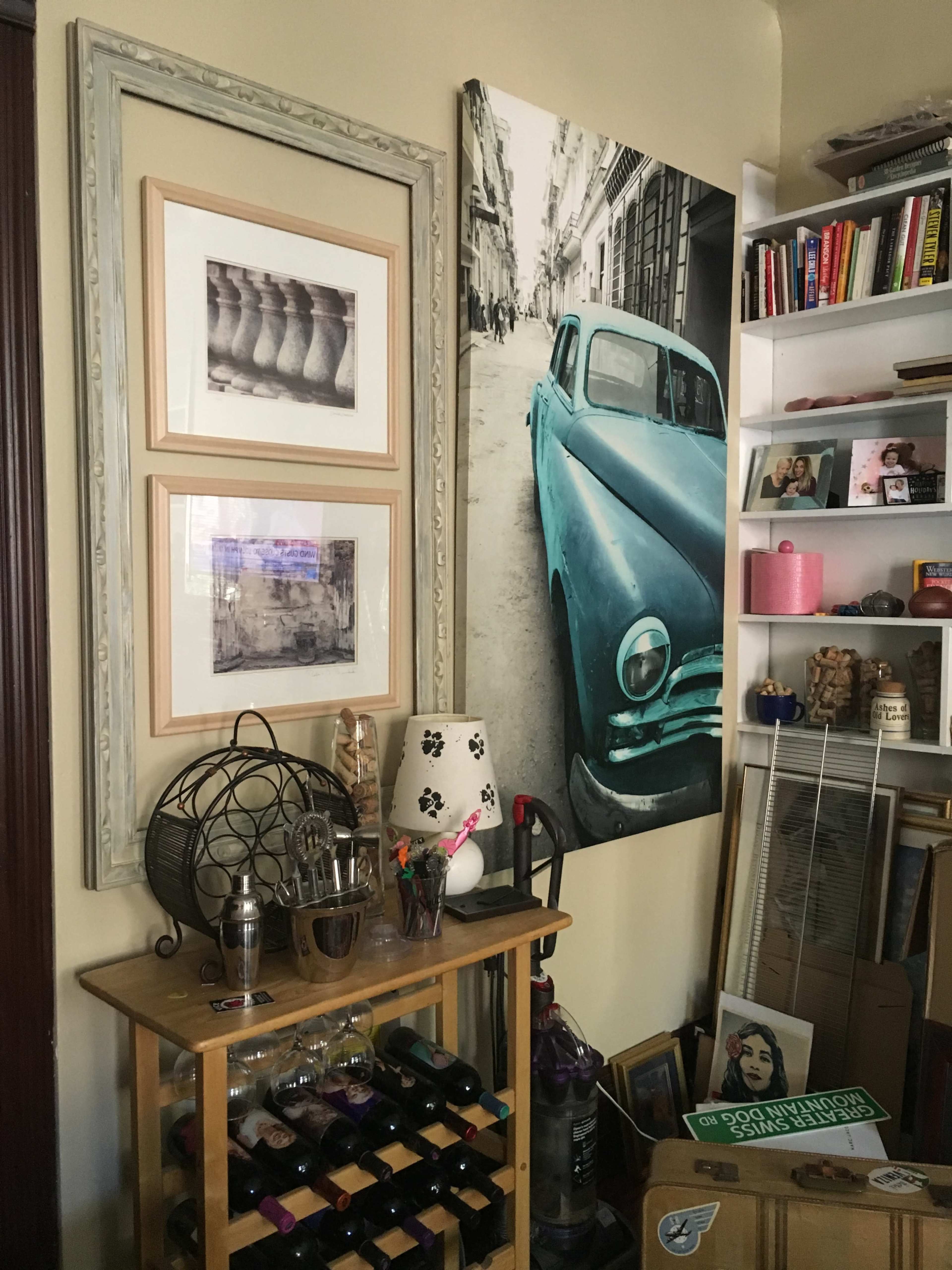 Gorgeous Apartment with Vintage Details Image in Near North Side, Chicago, IL