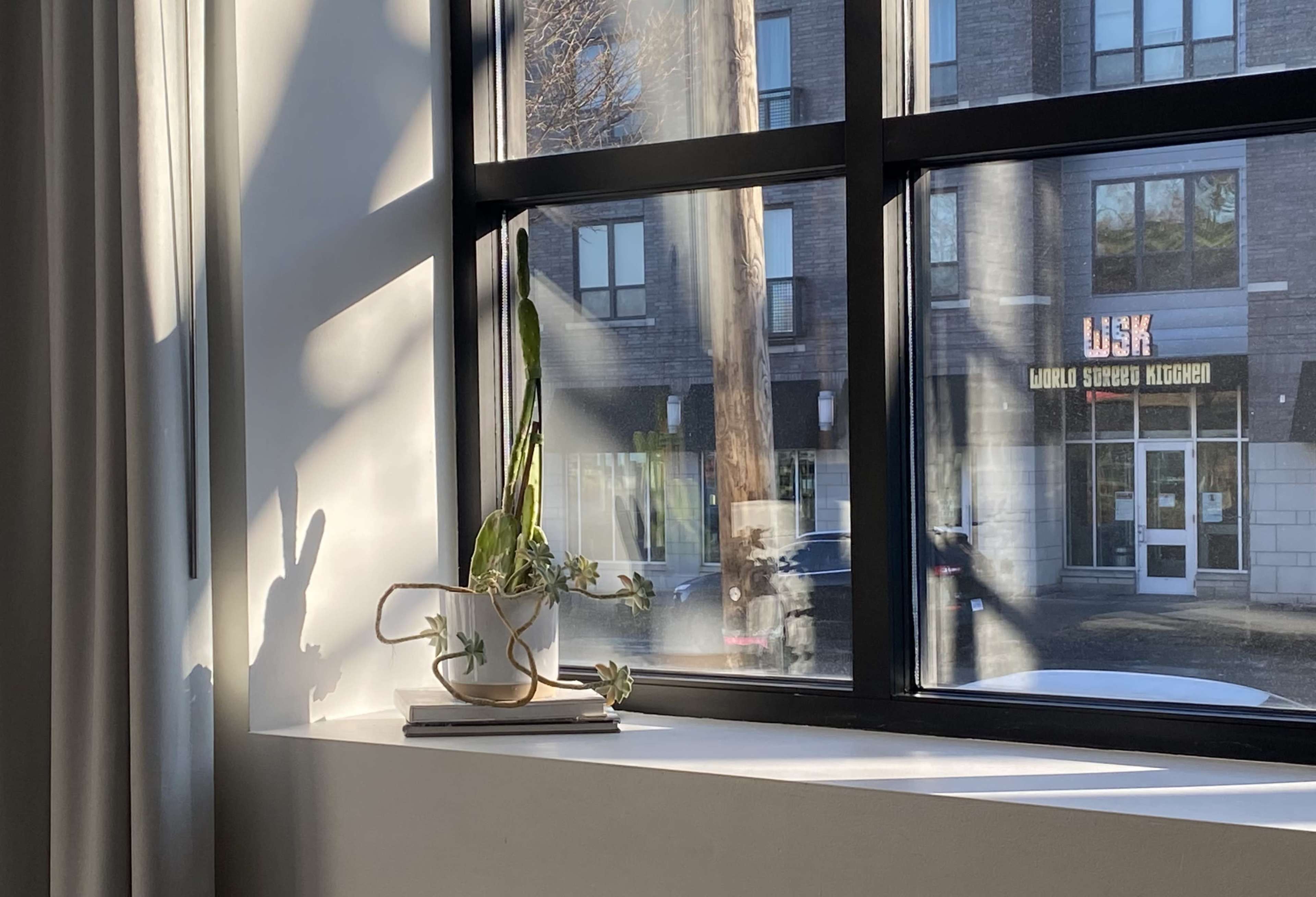 Bespoke meeting space in historic building Image in Lowry Hill East, Minneapolis, MN