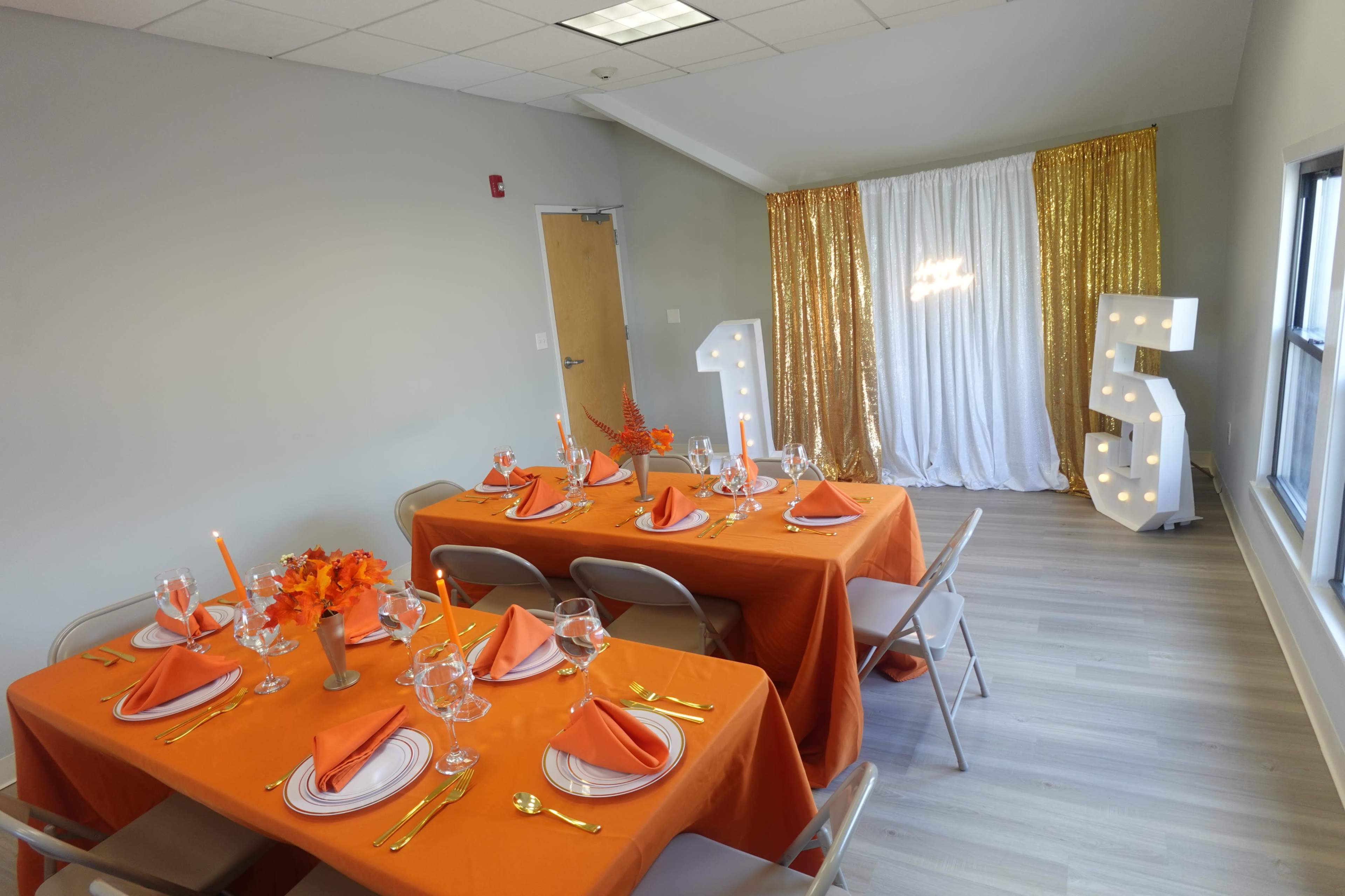 Cozy Event Space To Rent Per Hour Image in Ridgeway-Bulls Head, Stamford, CT