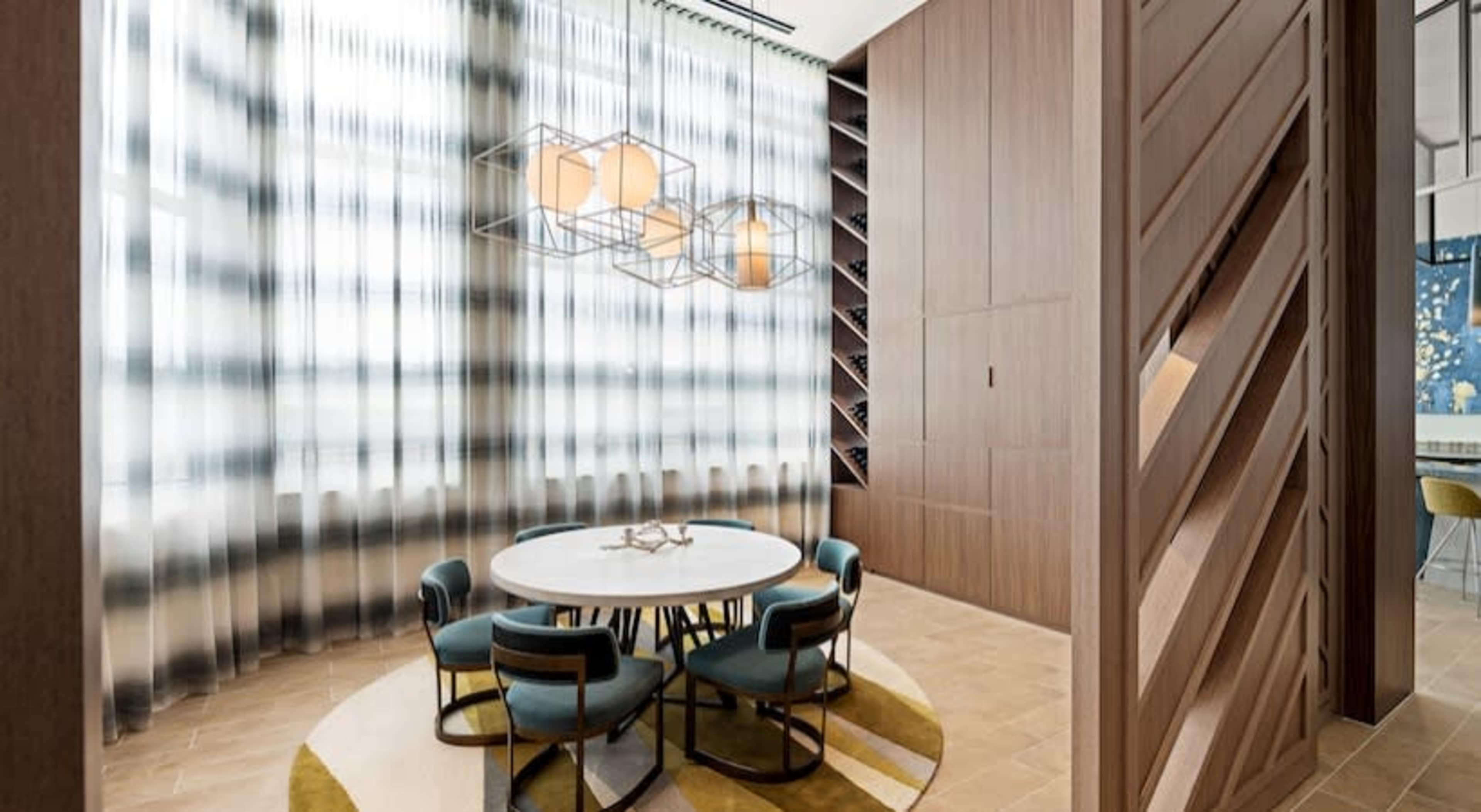 Versatile Clubroom for Professional and Social Gatherings Image in Town Center, Columbia, MD