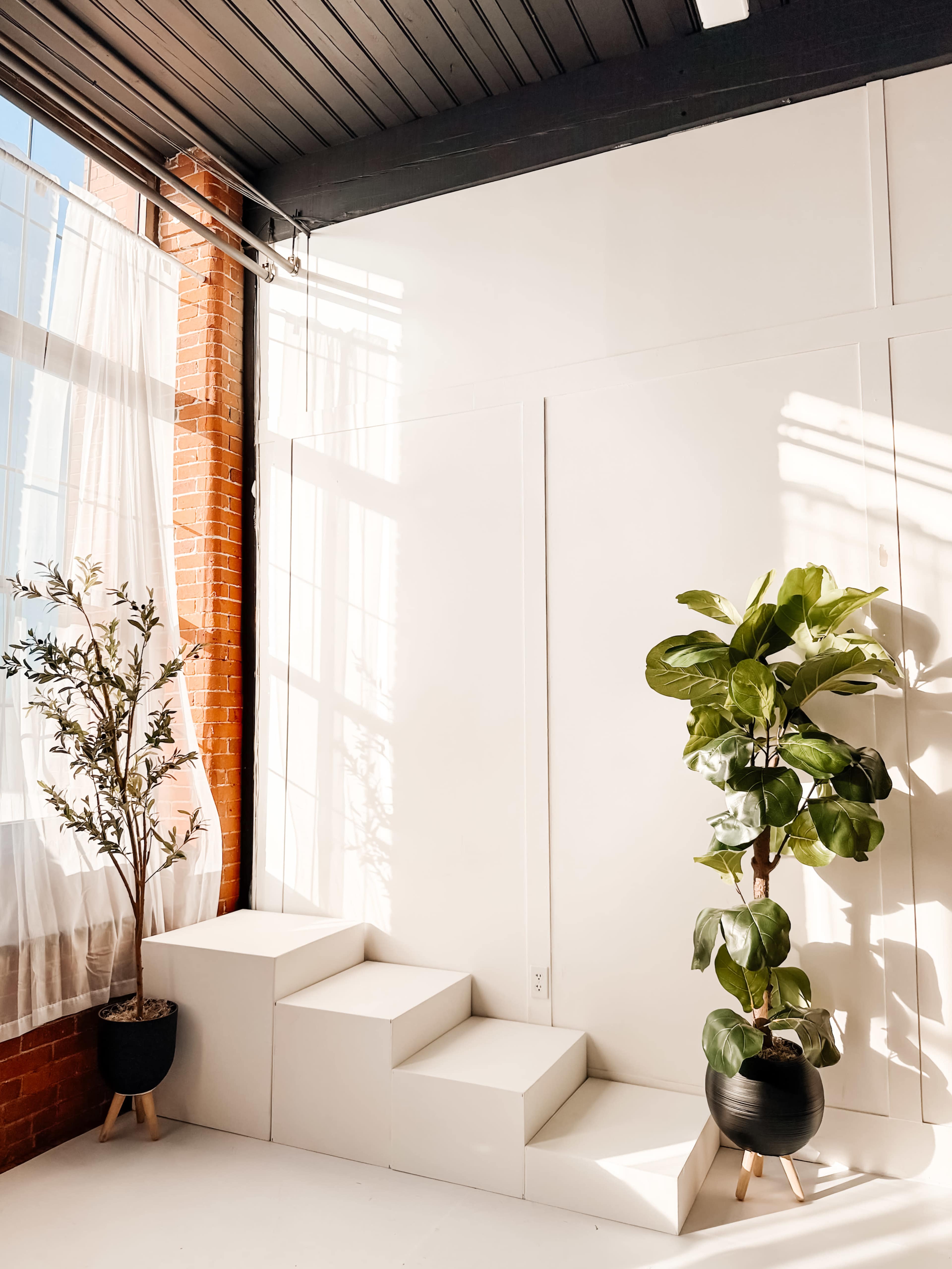 Natural light filled, open & versatile Photo and event studio Image in Lawrence, Lawrence, MA