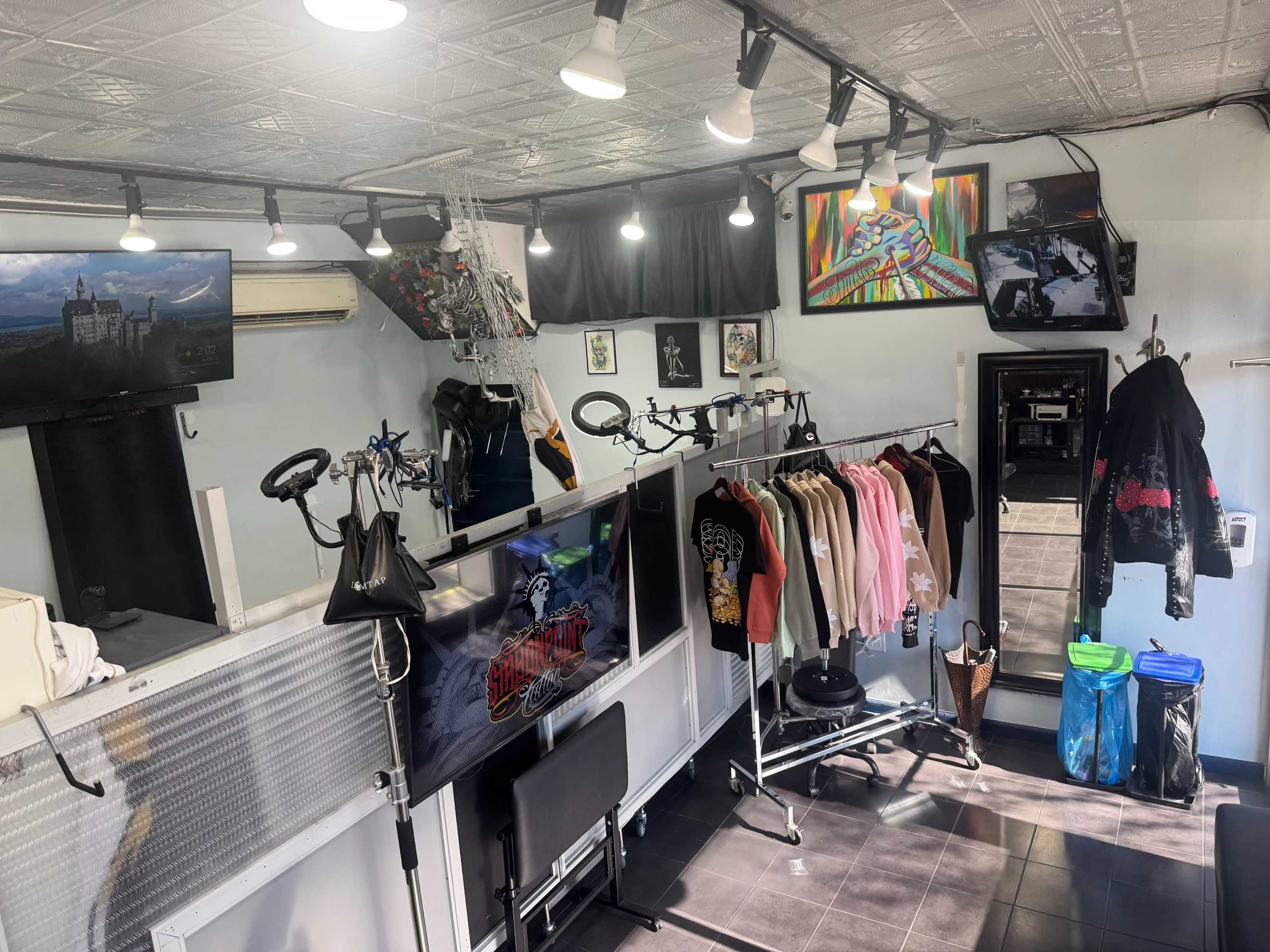 fully equipped studio for rent Image in Astoria, Long Island City, NY