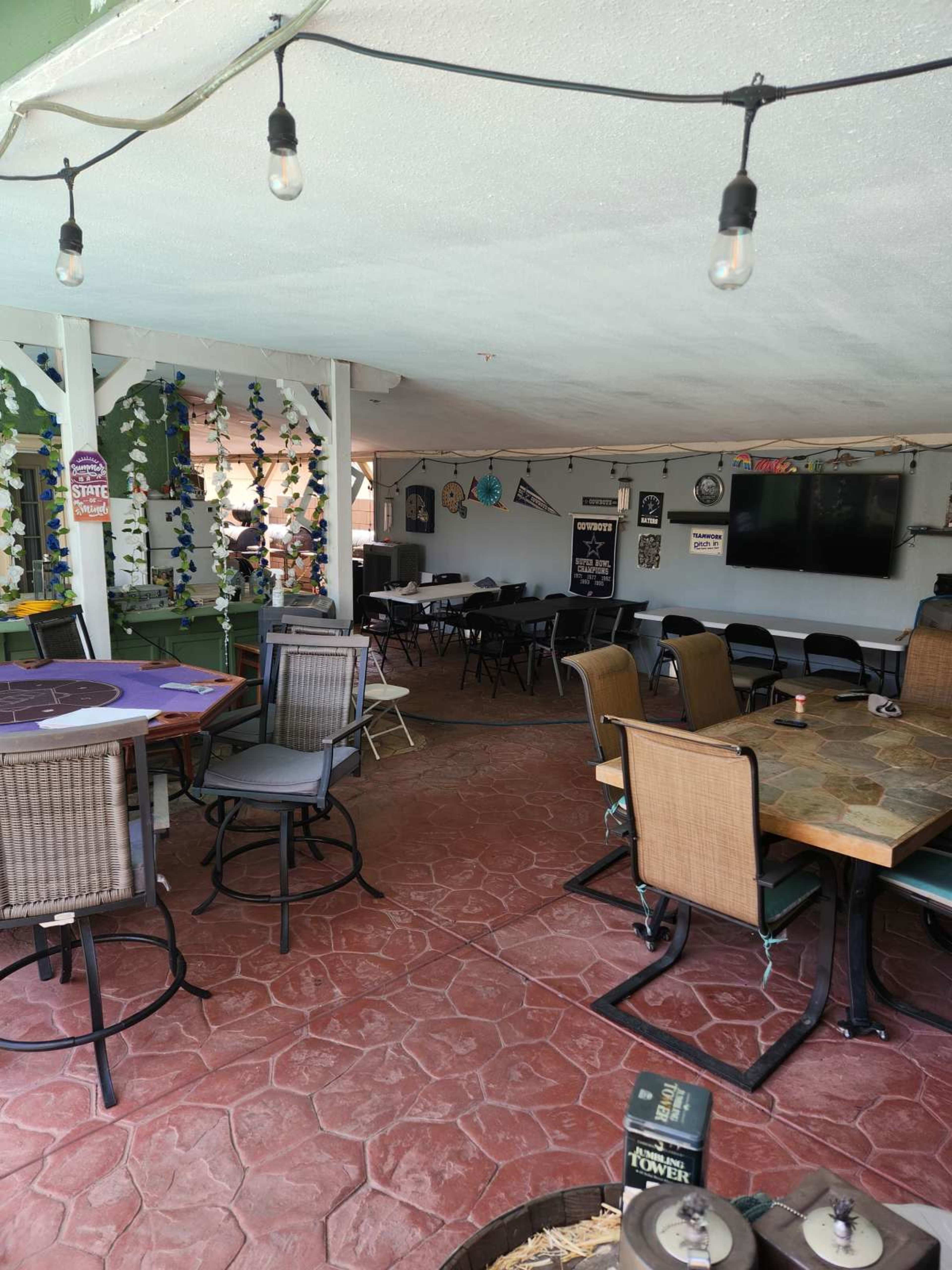 Da PUB Image in Palmdale, Palmdale, CA